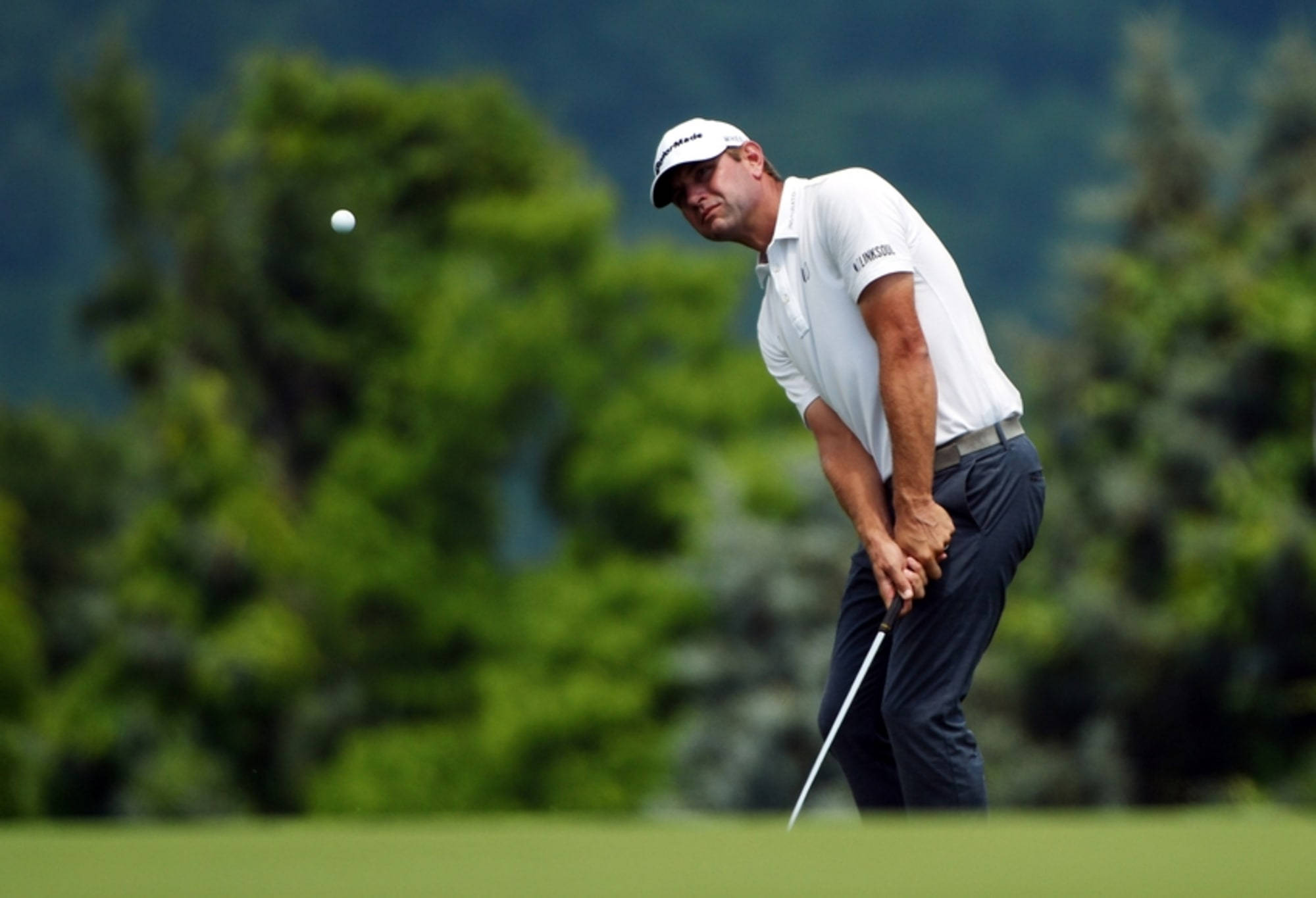 Lucas Glover, golf ball, white shirt, Full HD Desktop Wallpaper