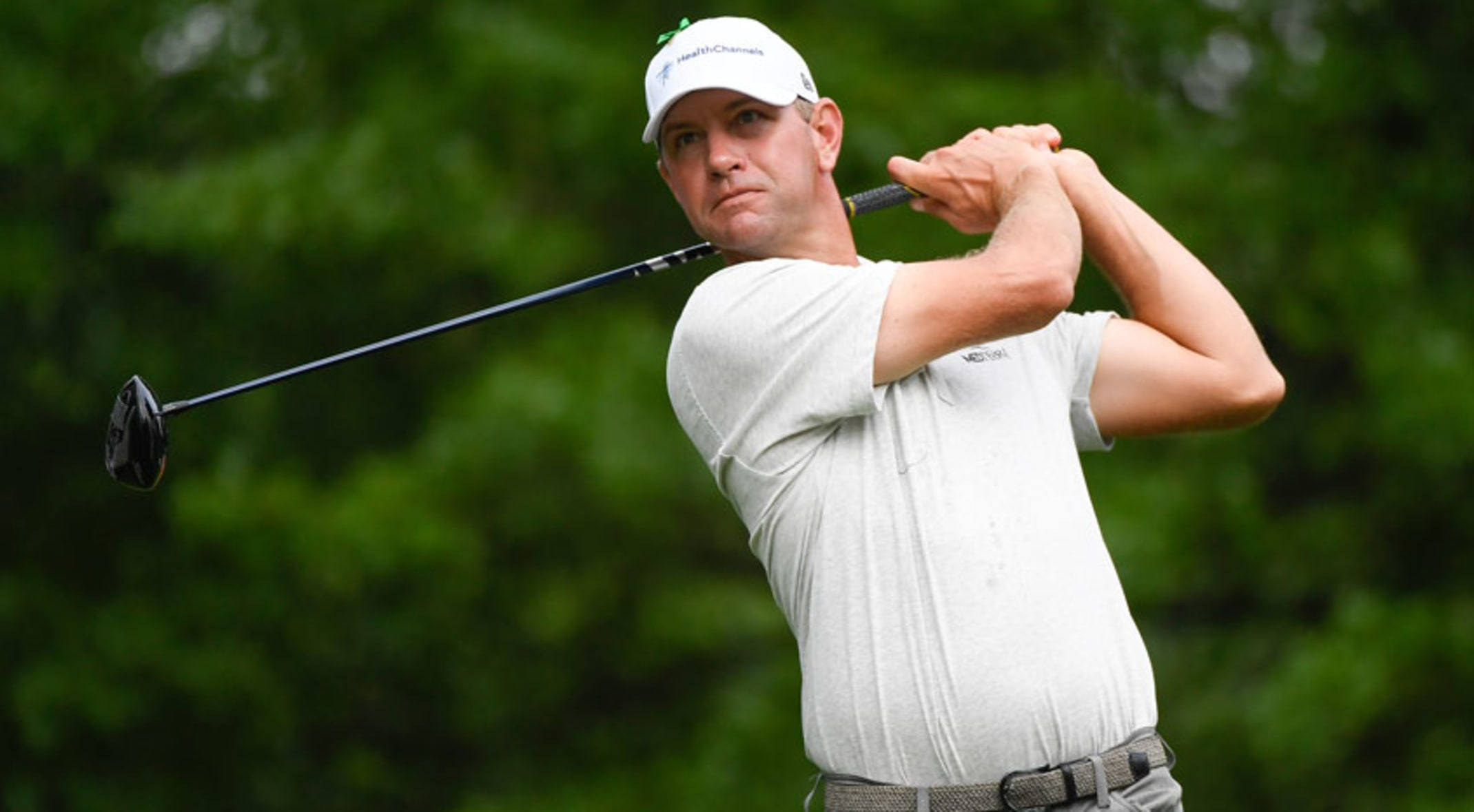 Lucas Glover, good finish stance, lush green forest, Full HD Desktop Wallpaper