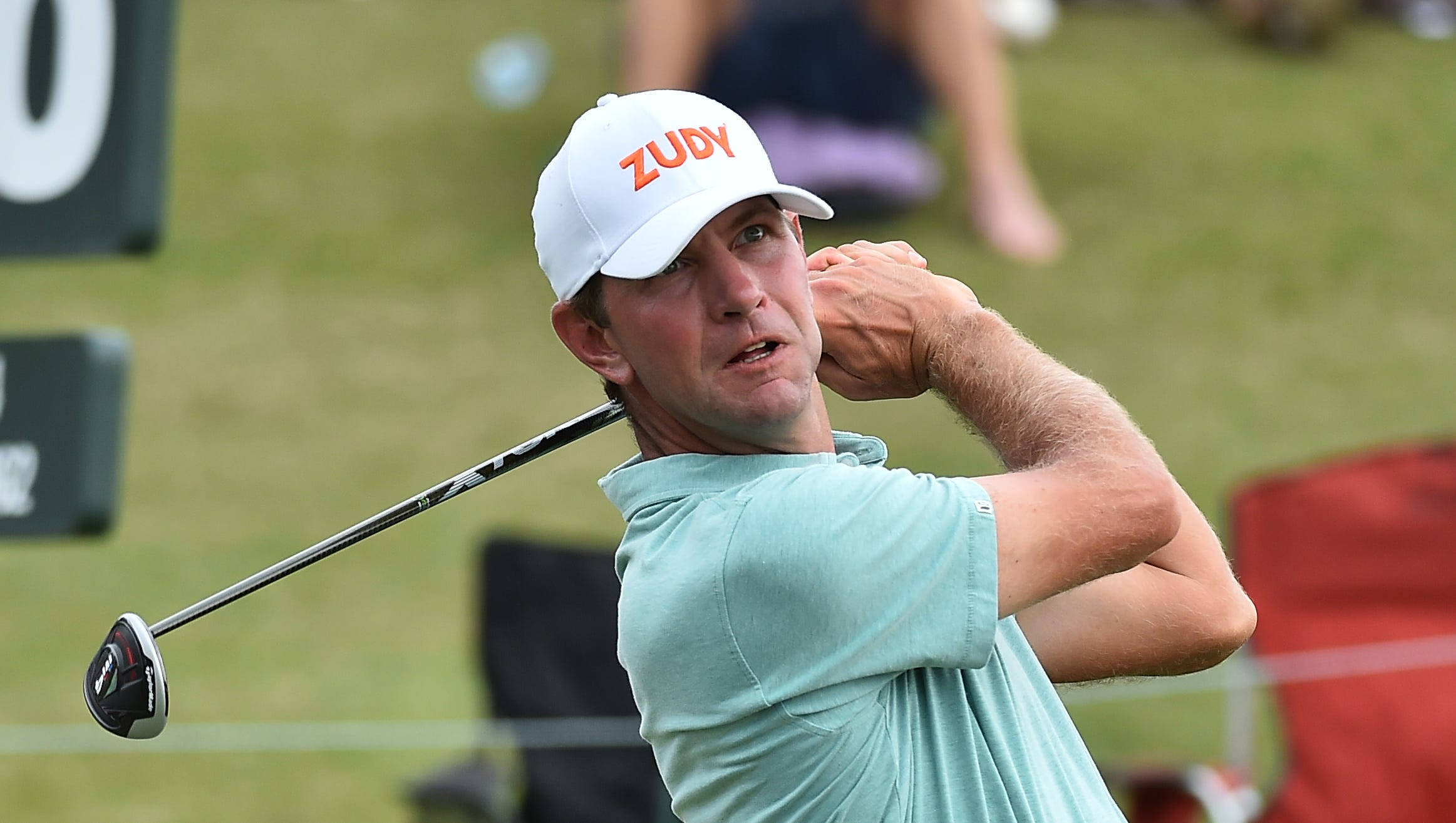Lucas Glover, white cap, teal shirt, Full HD Desktop Wallpaper