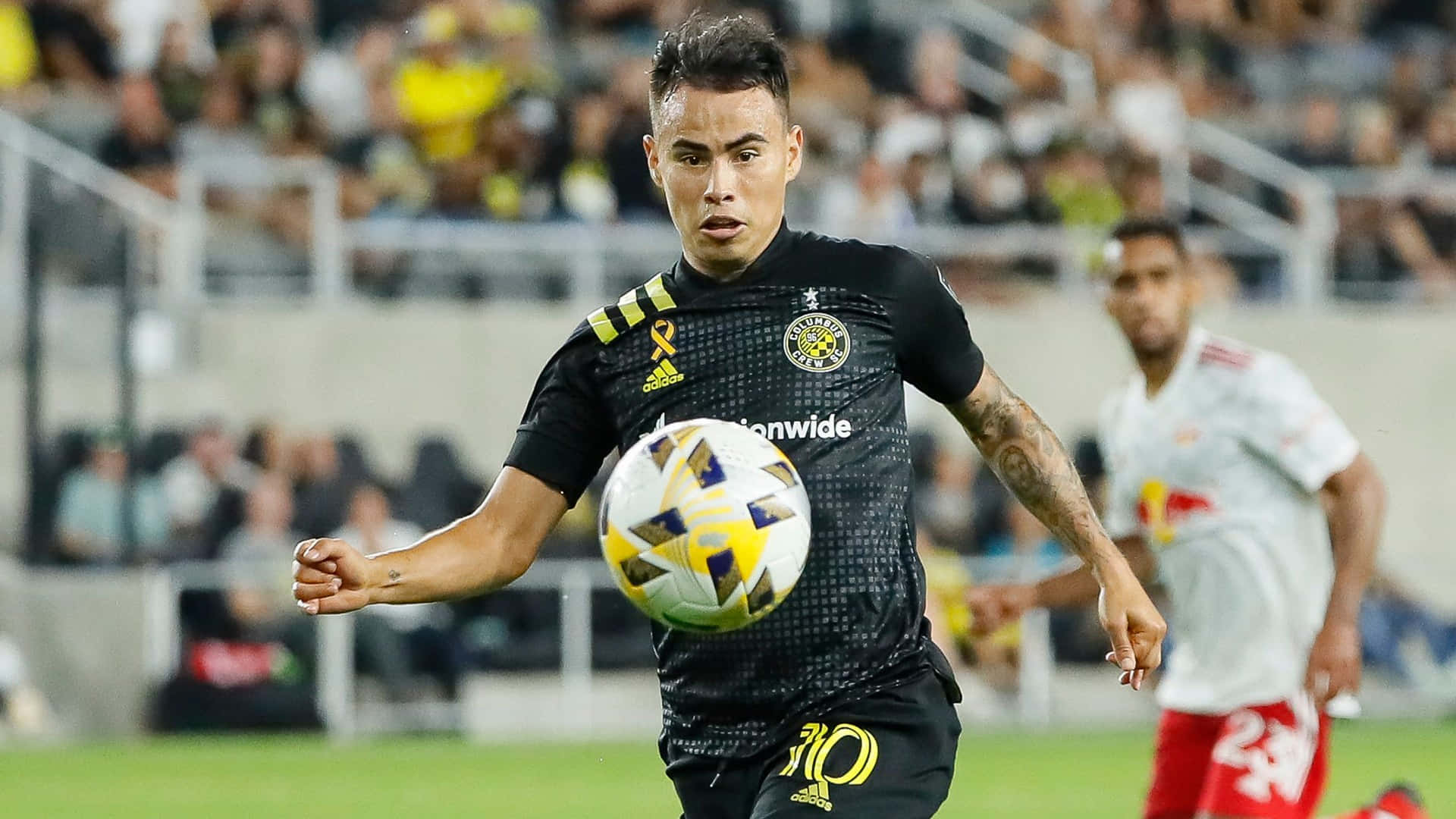 Lucas Zelarayan, black jersey, yellow and white ball, Full HD Desktop Wallpaper
