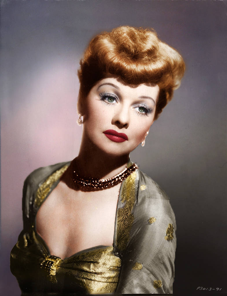 Lucille Ball, red hair, bold makeup, SD Phone Wallpaper