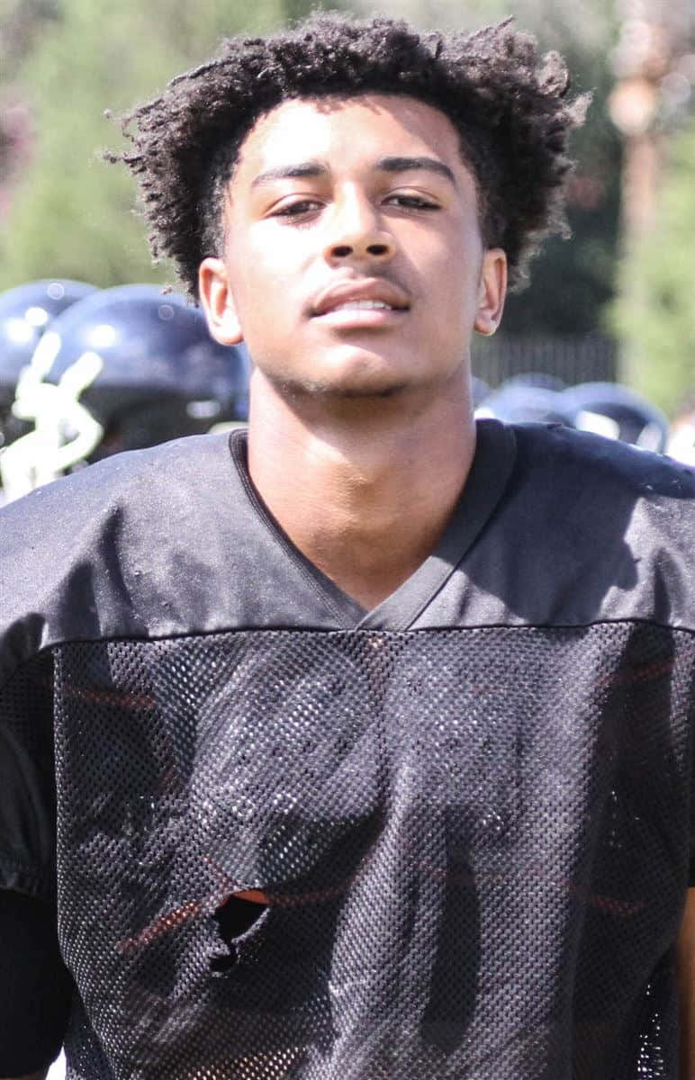 Luh Kel, black mesh jersey, football uniform, SD Phone Wallpaper
