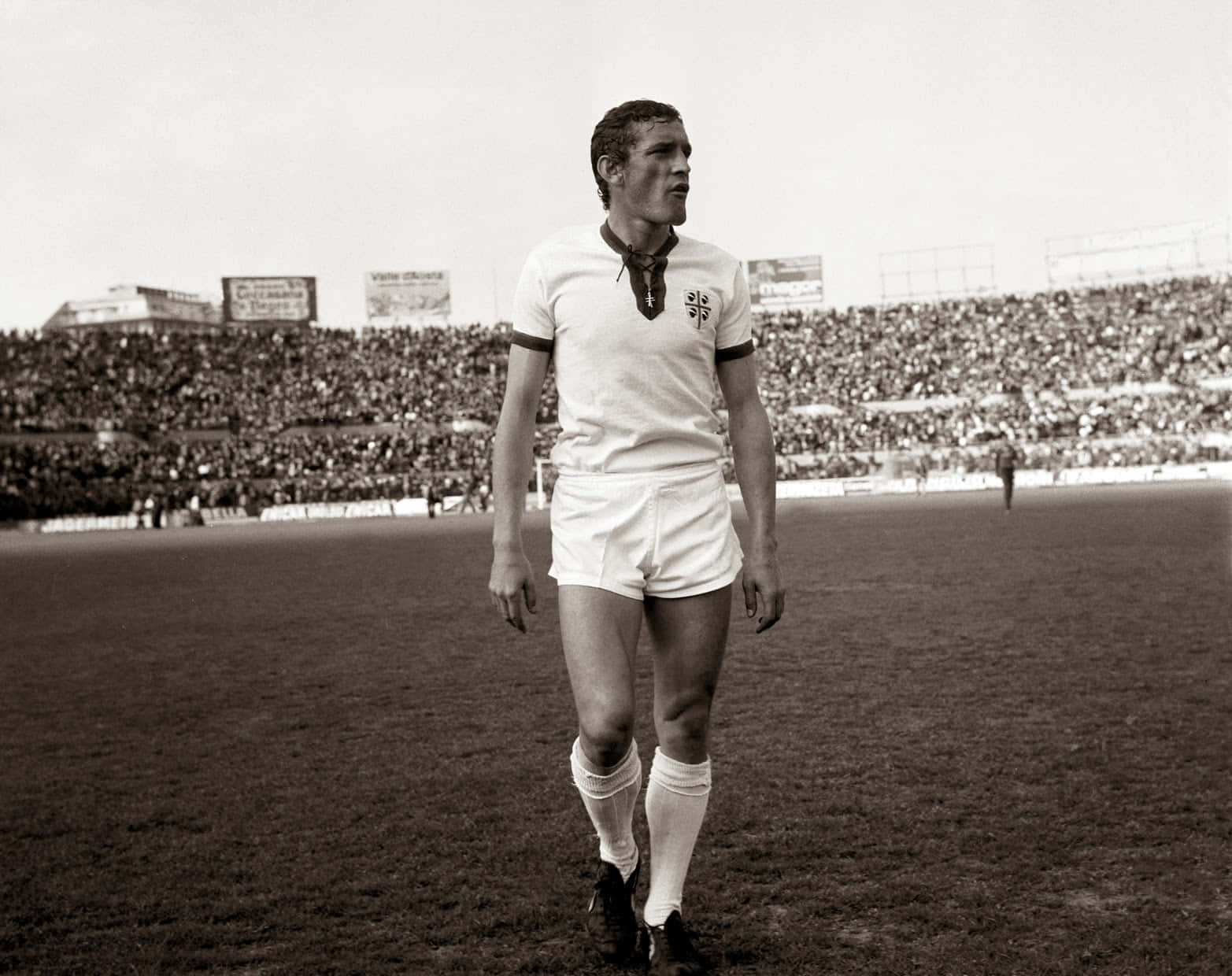 Luigi Riva, 1970, black and white photo, HD Desktop Wallpaper