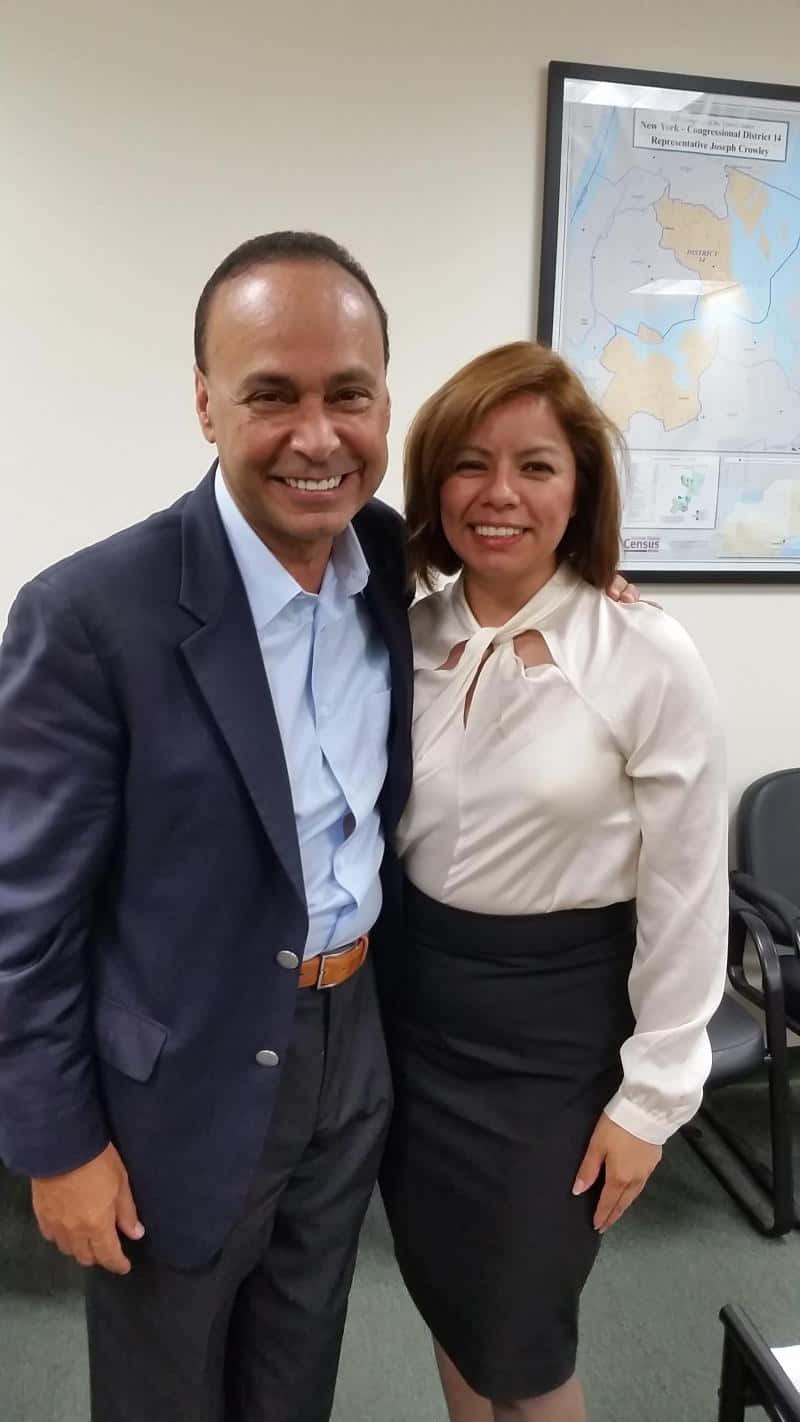 Luis Gutiérrez, formal office, framed map, HD Phone Wallpaper
