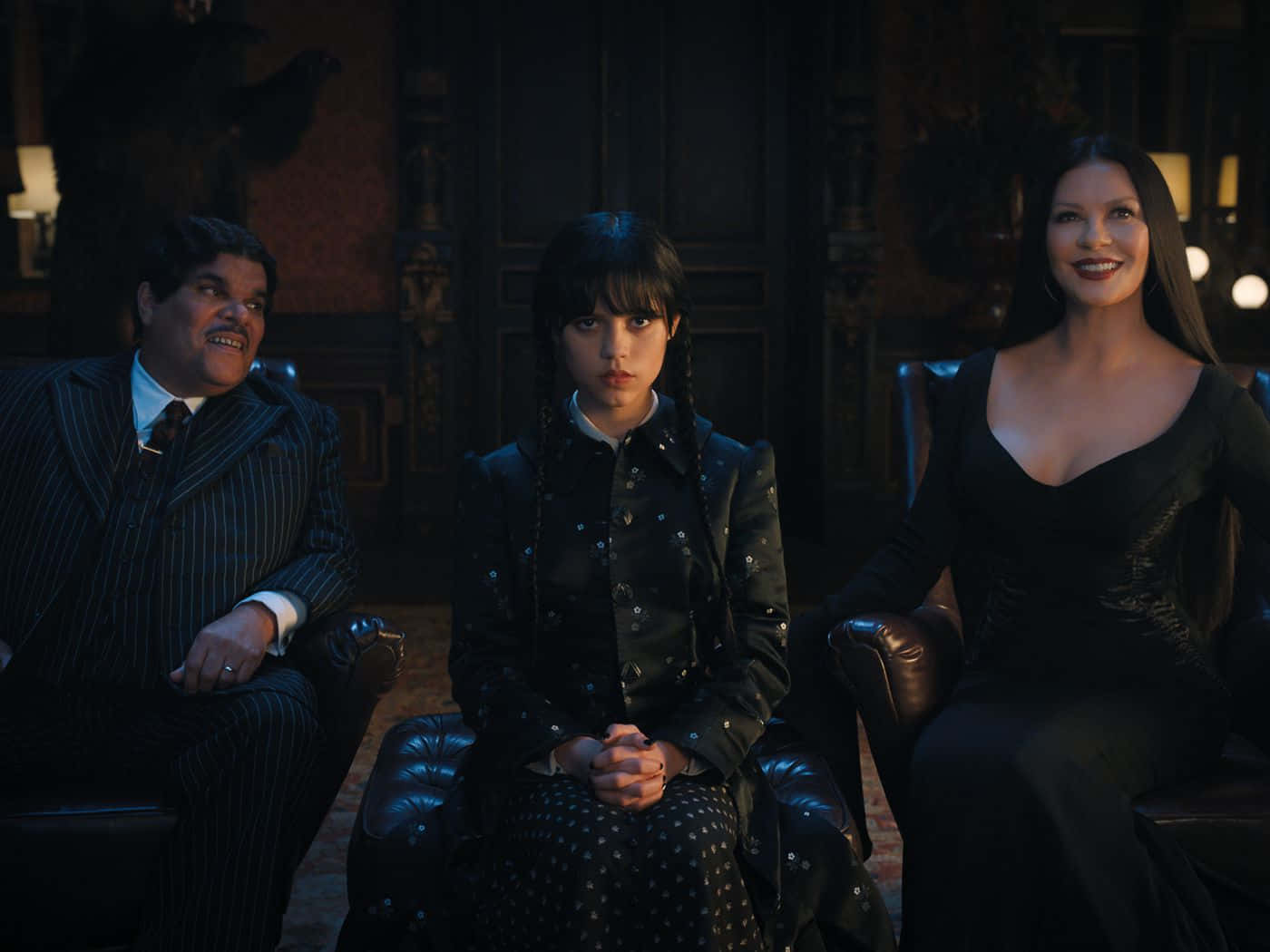 Luis Guzmán, gothic characters, dimly lit opulent room, HD Desktop Wallpaper