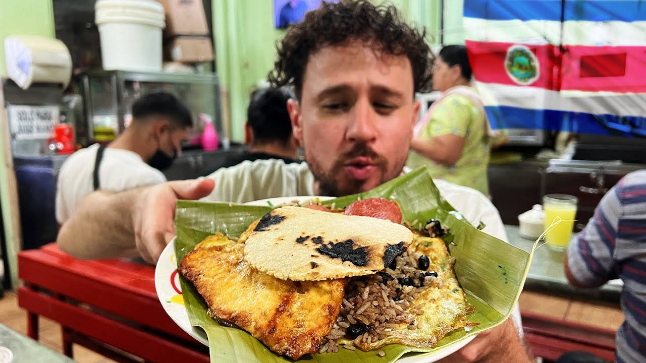 Luisito Comunica, Costa Rican food, green banana leaf, HD Desktop Wallpaper