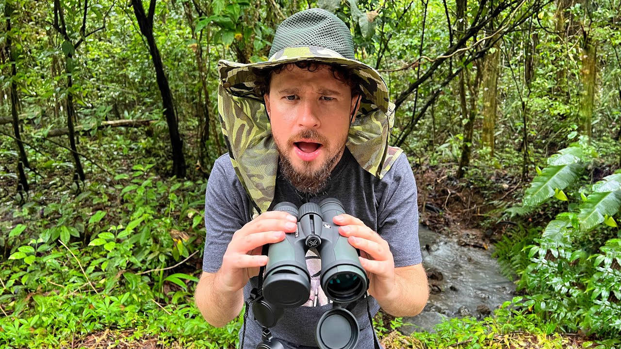 Luisito Comunica, camouflage hat, binoculars, HD Desktop Wallpaper