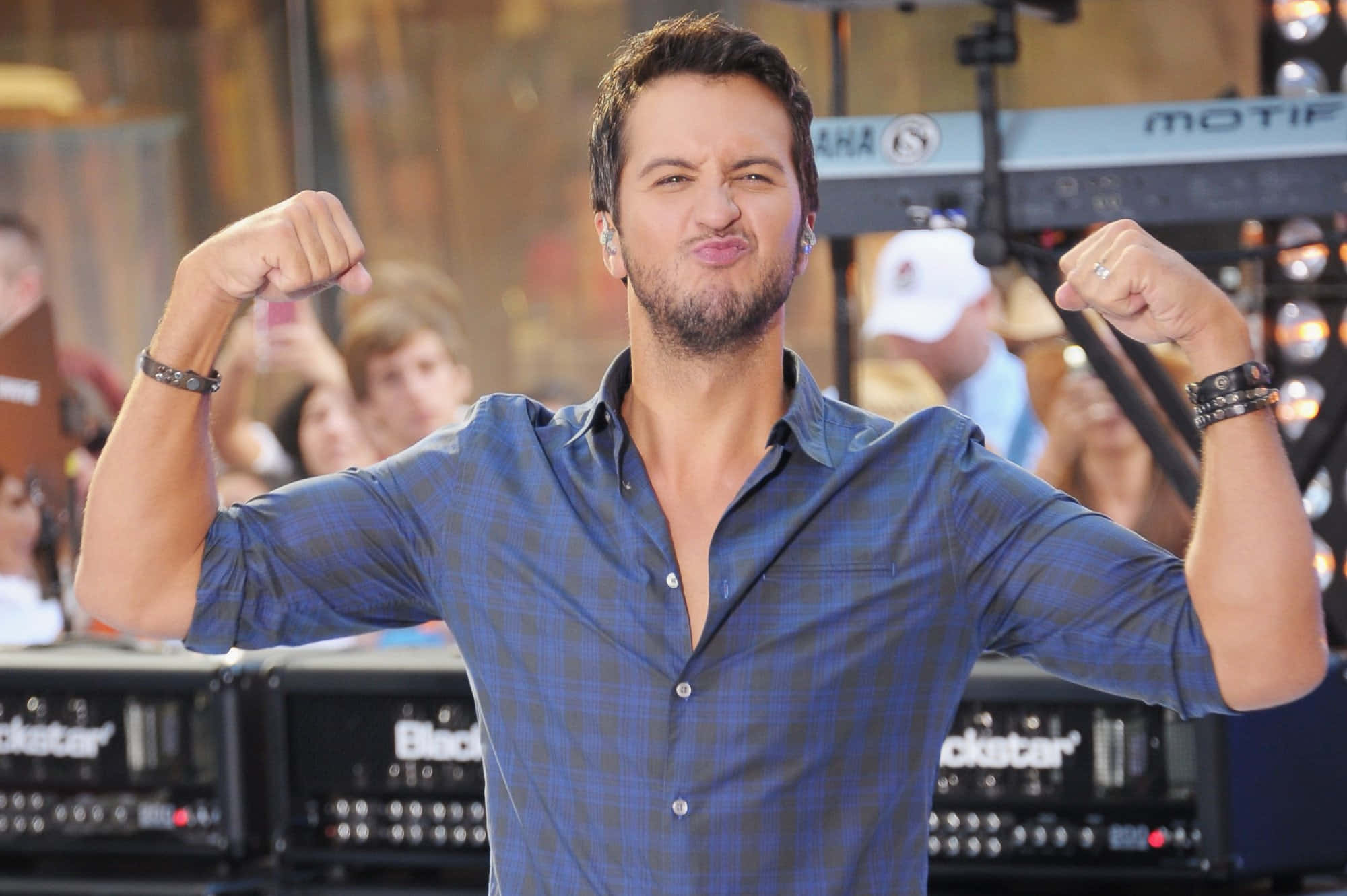 Luke Bryan, blue plaid shirt, earpieces, Full HD Desktop Wallpaper