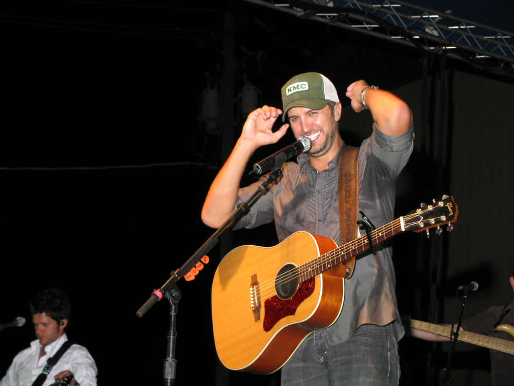 Luke Bryan, acoustic guitar, stage lights, SD Desktop Wallpaper
