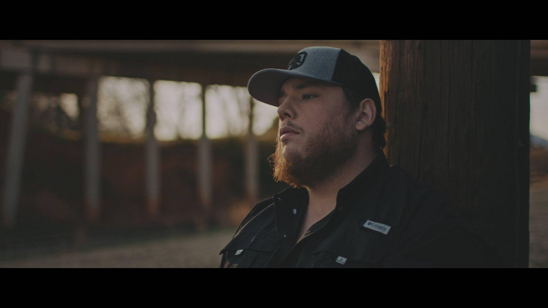 Luke Combs, classic America flag, golden hour, Full HD Desktop Wallpaper