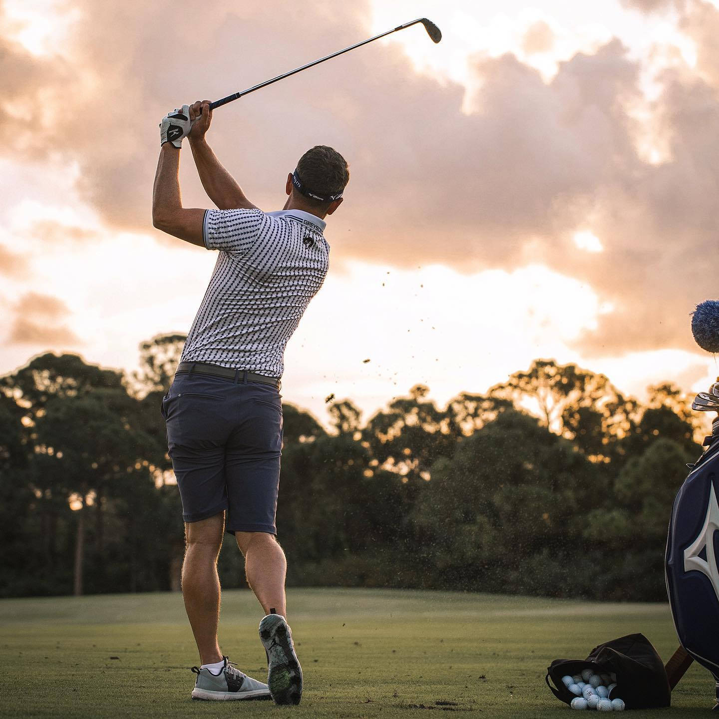 Luke Donald, golf swing, sunset, HD Desktop Wallpaper