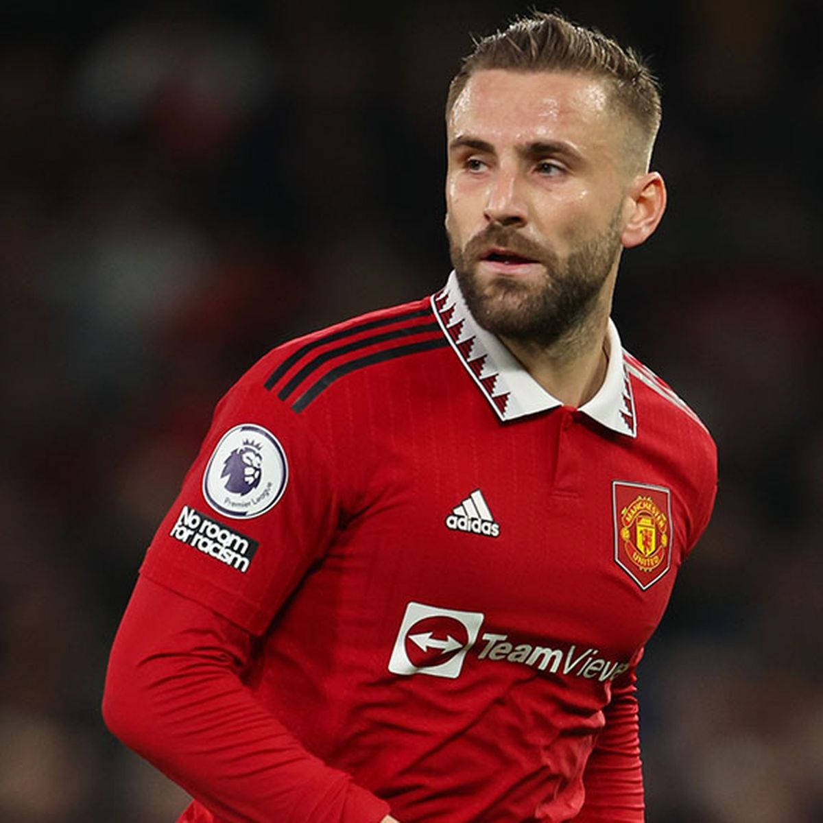 Luke Shaw, anti-racism EPL patch, red Manchester United jersey, SD Desktop Wallpaper