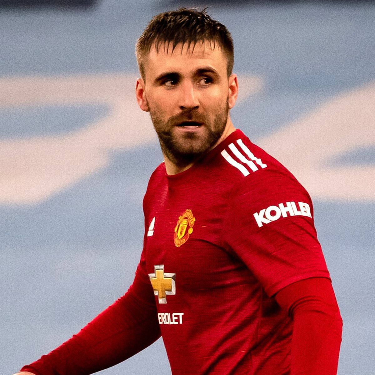 Luke Shaw, red Manchester United jersey, sponsor logos, SD Desktop Wallpaper