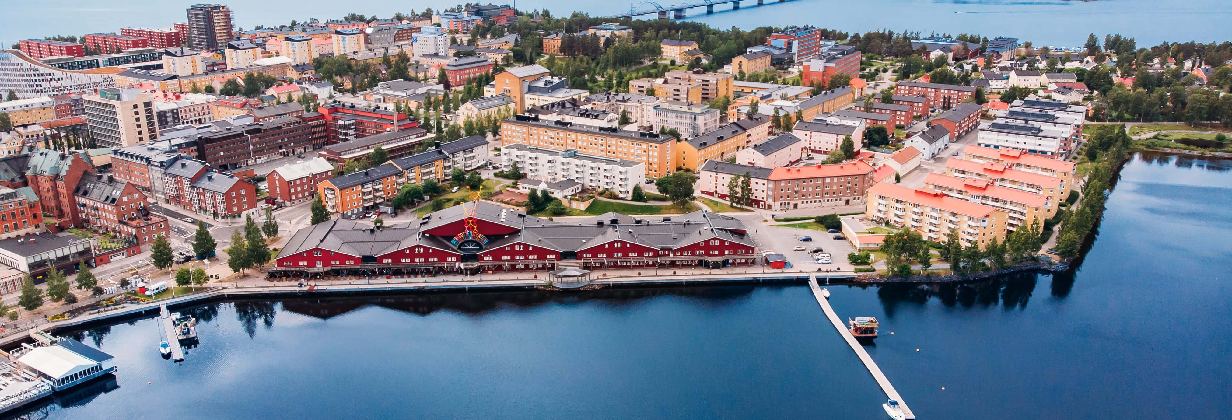 Luleå, waterfront, red-roofed buildings, 4K Desktop Wallpaper