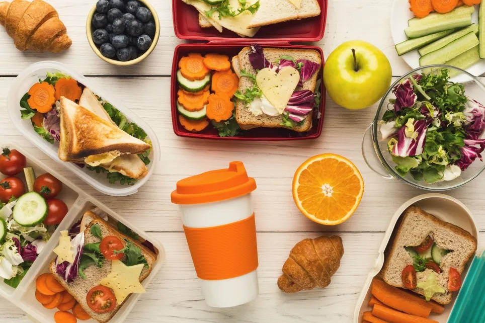 lunch box, flat lay photograph, colorful healthy lunches, SD Desktop Wallpaper