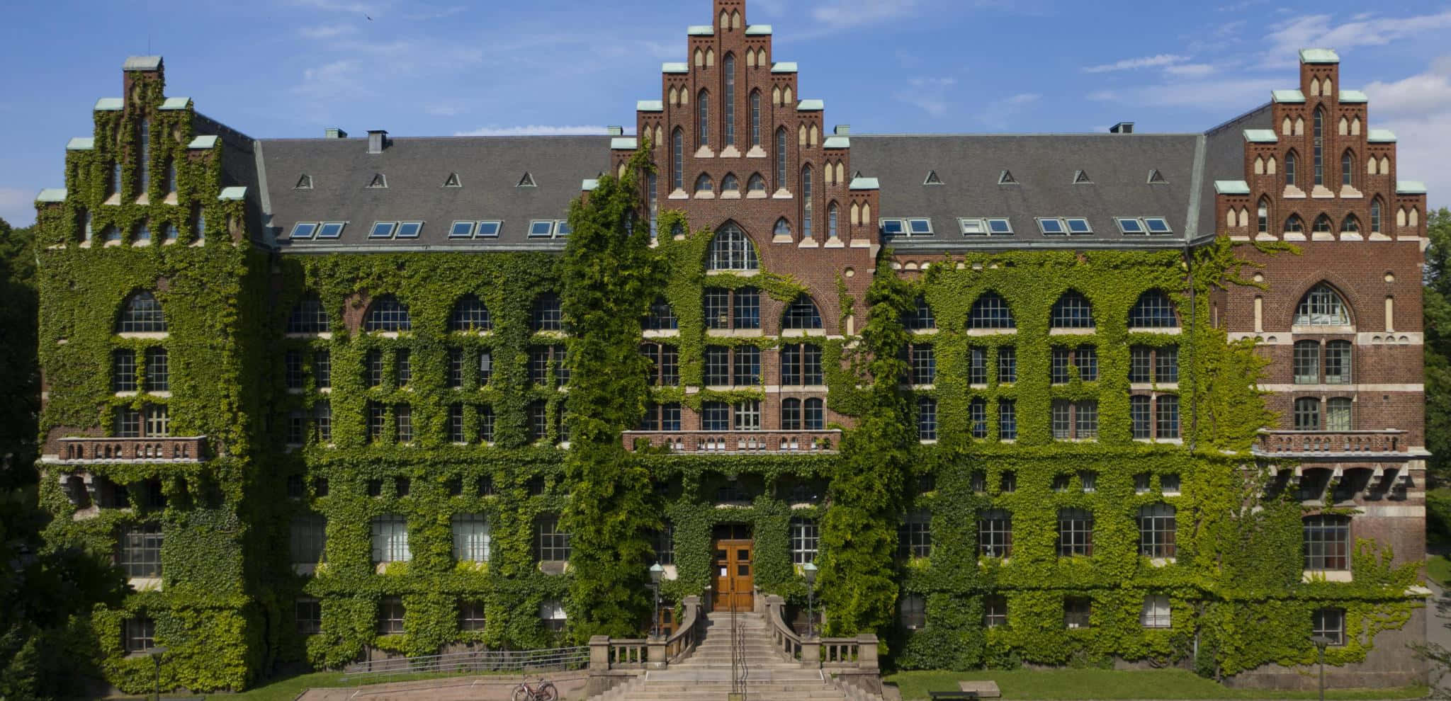 Lund, university building, ivy covered, Full HD Desktop Wallpaper