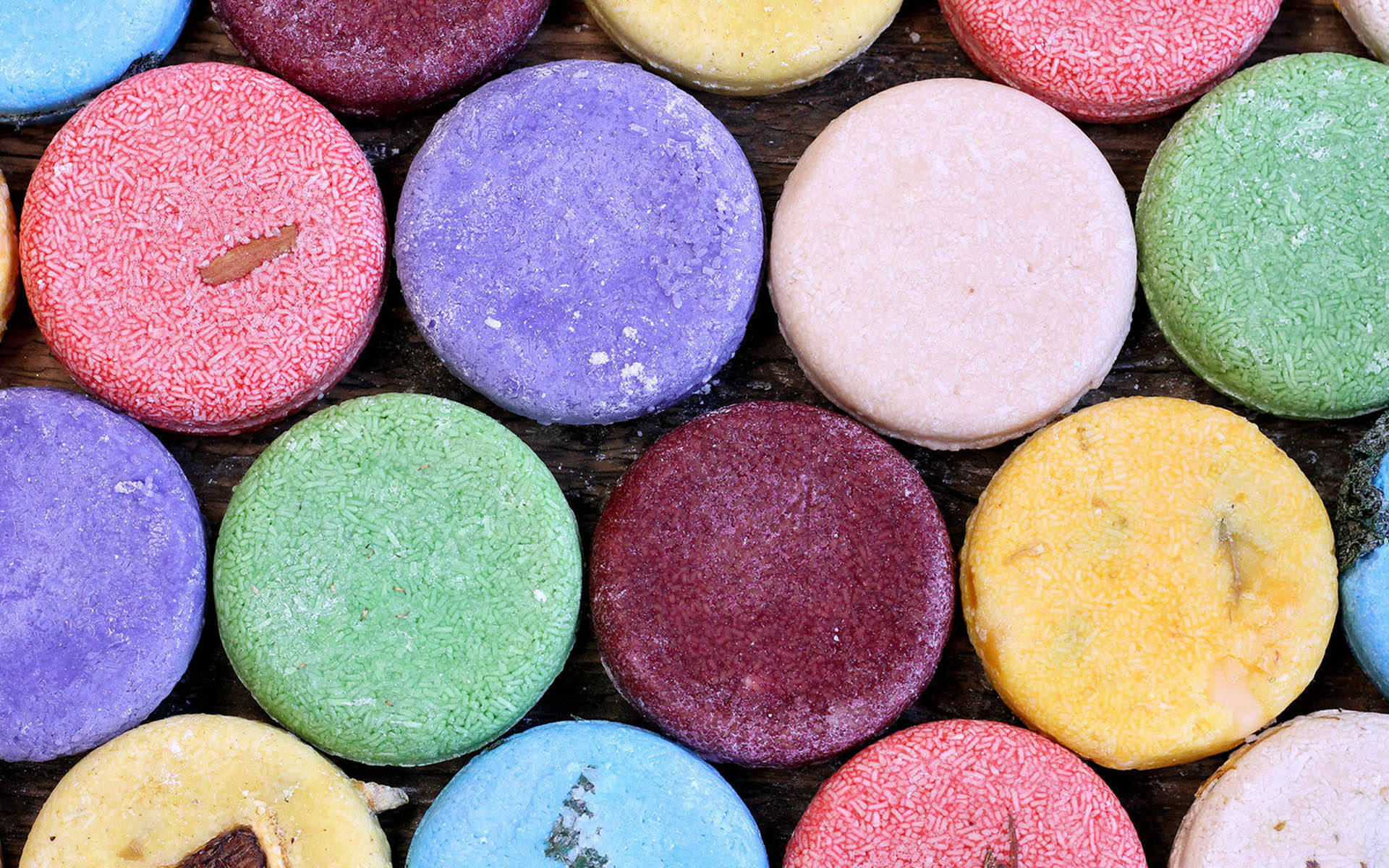Lush, chewy delicacies, macarons, Full HD Desktop Wallpaper