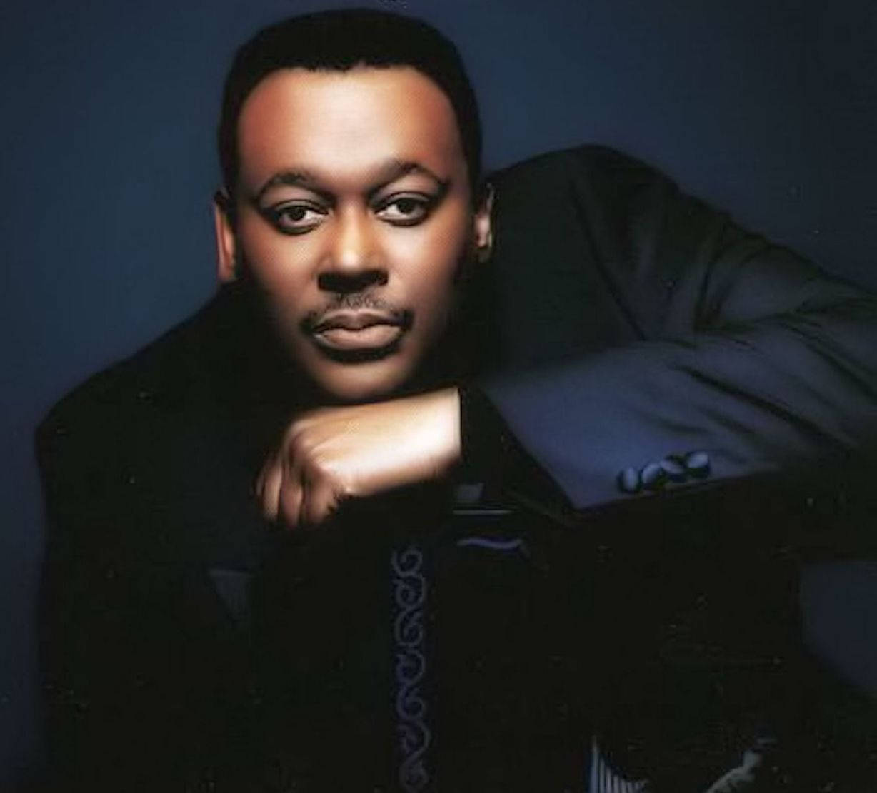 Luther Vandross, dark suit, deep blue studio backdrop, SD Desktop Wallpaper