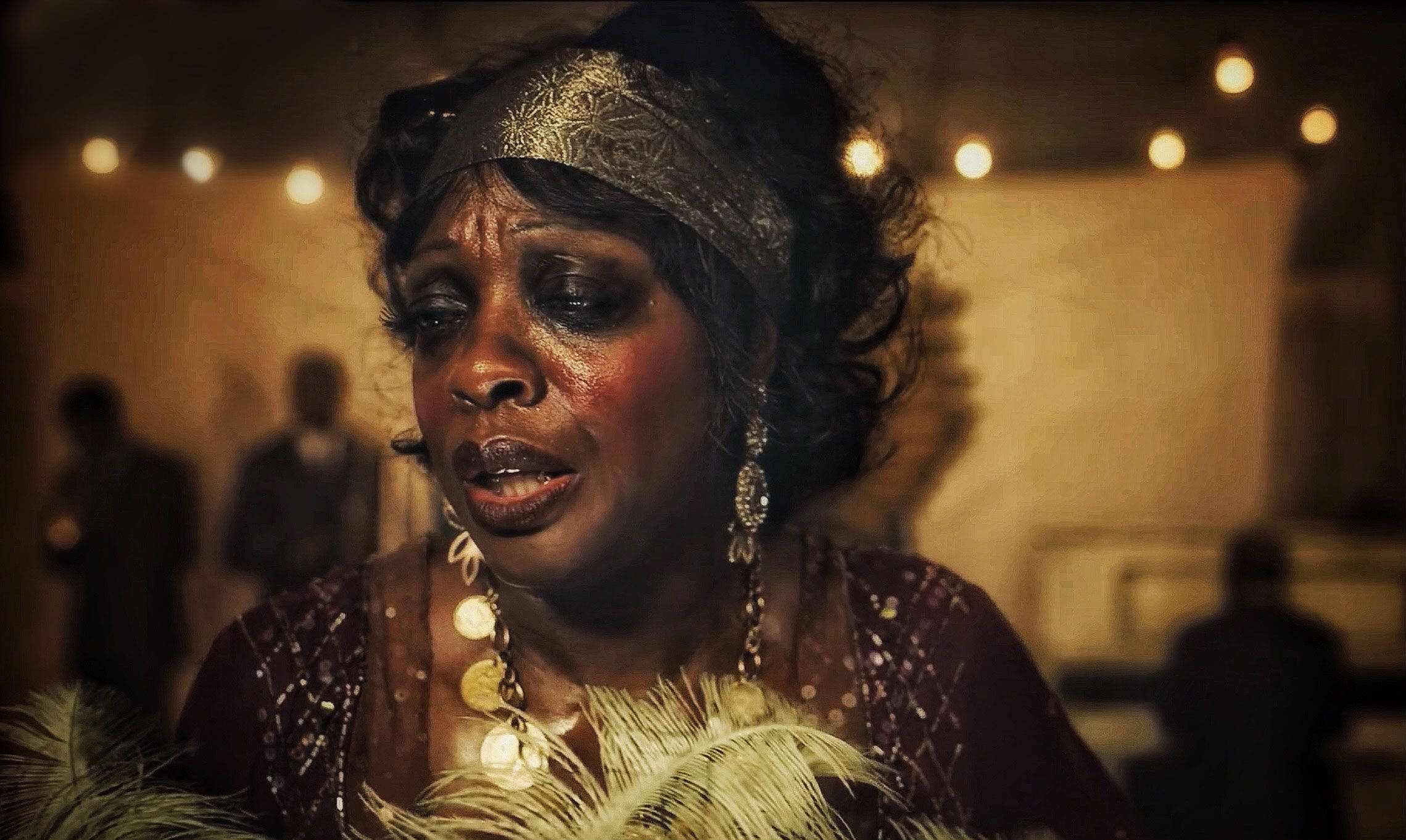 Ma Rainey, ornate vintage attire, feathered collar, Full HD Desktop Wallpaper