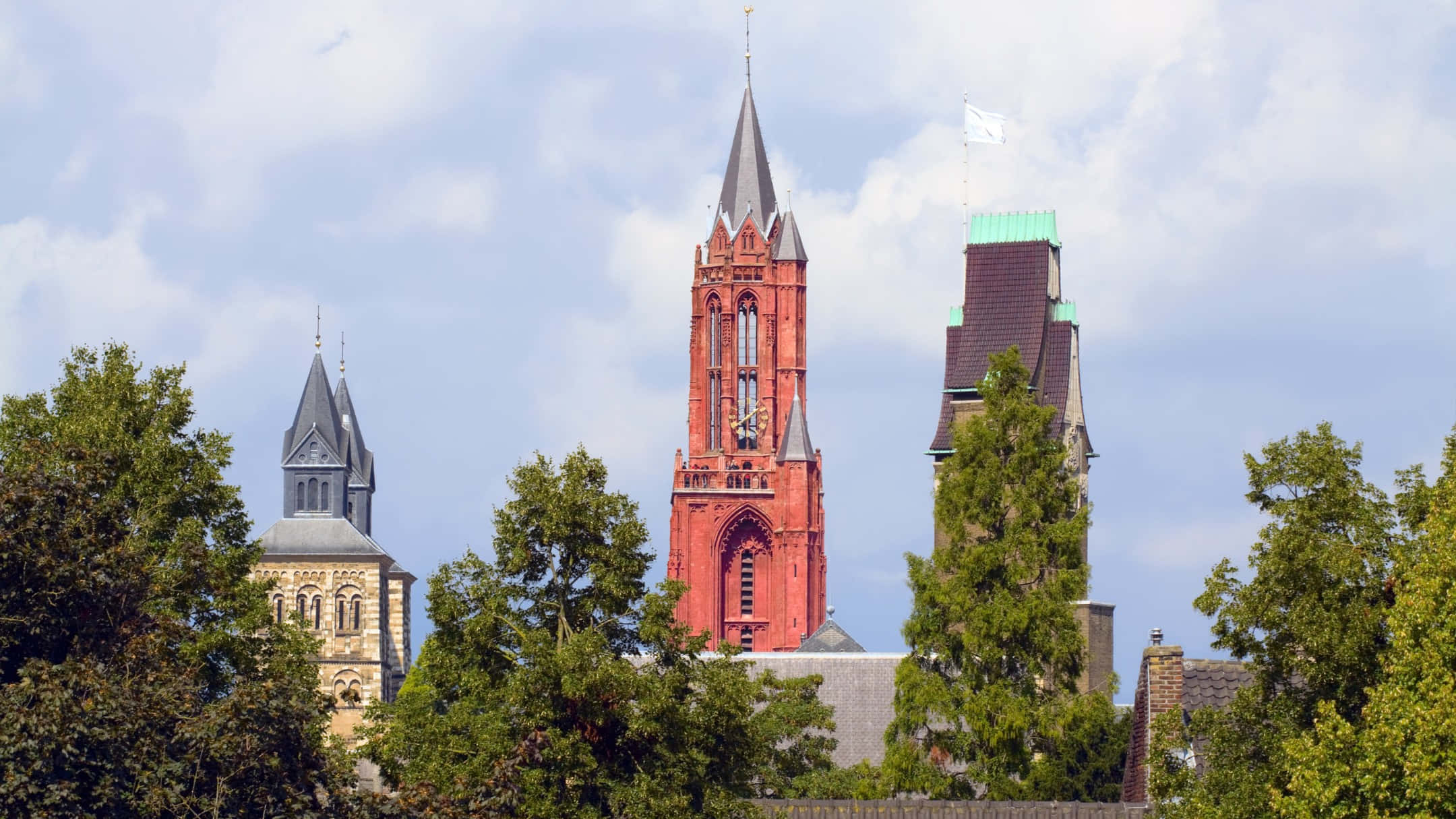 Maastricht, historic church towers, red brick, Full HD Desktop Wallpaper