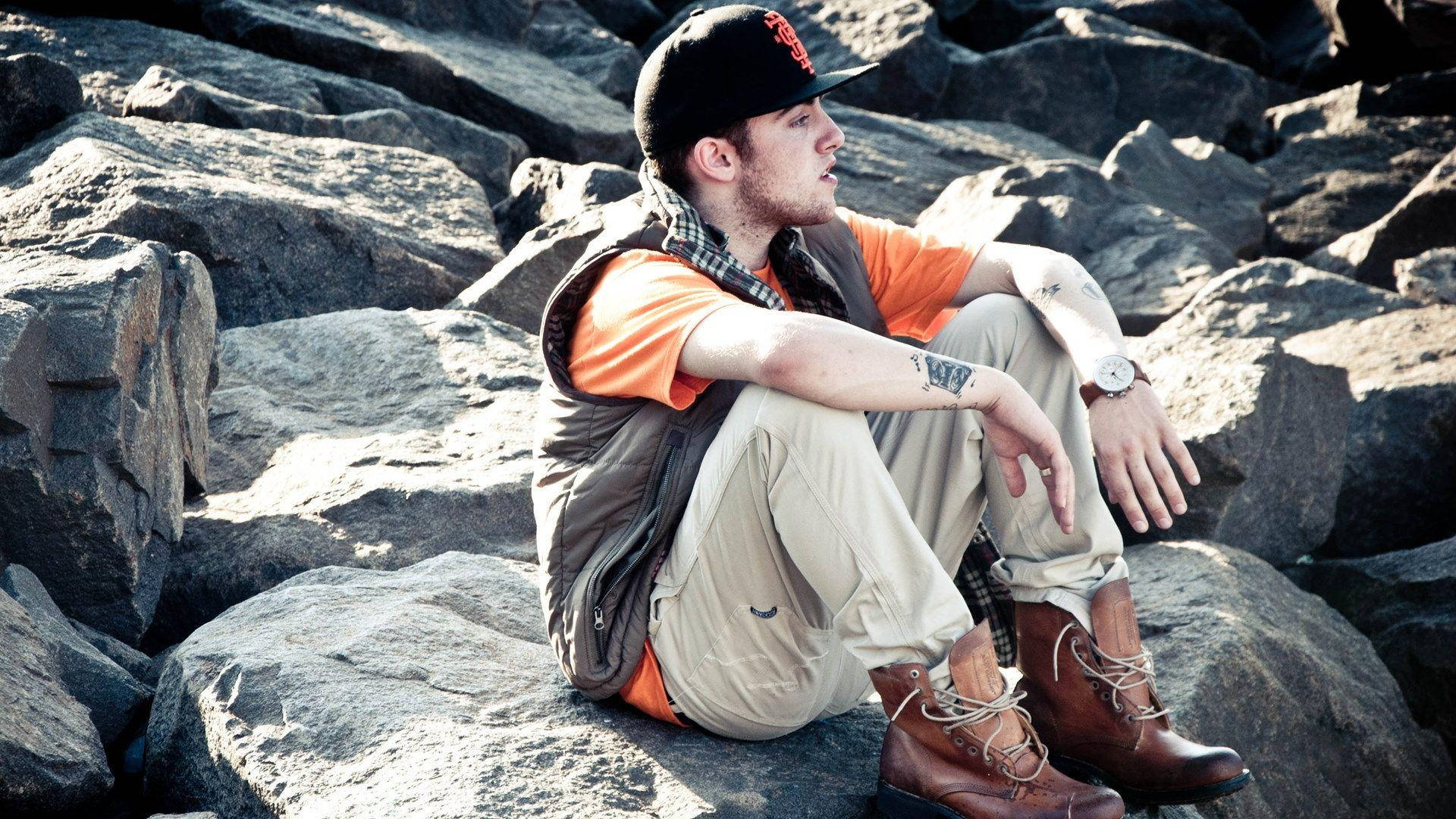 Mac Miller, orange shirt, cap, Full HD Desktop Wallpaper