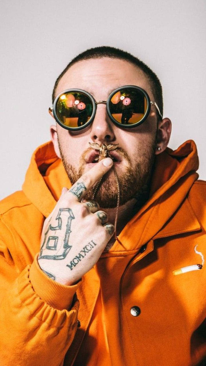 Mac Miller, bright orange hoodie, round sunglasses, HD Phone Wallpaper