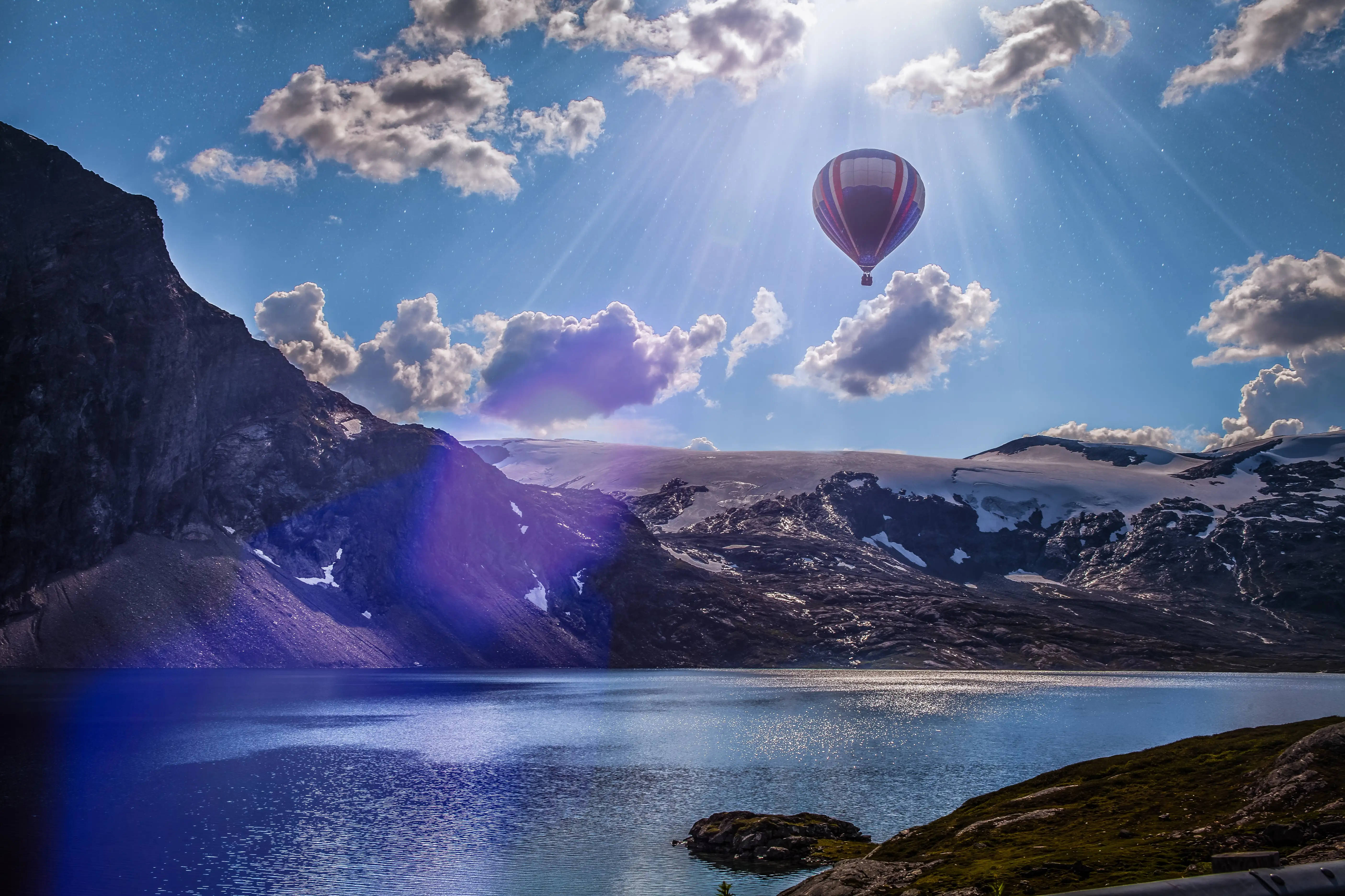 MacBook Air 4K, hot air balloon, mountain lake, 5K Desktop Wallpaper