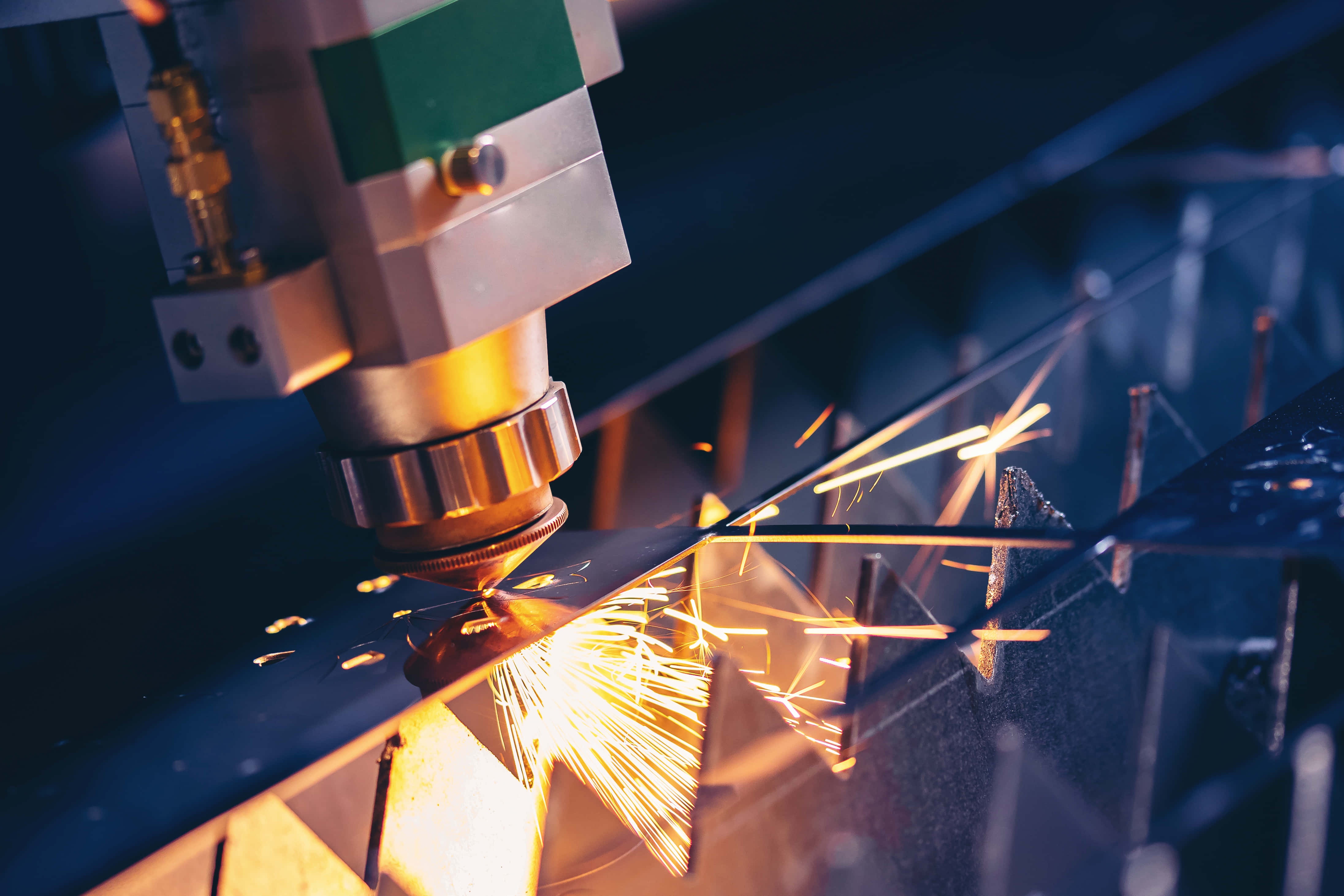 laser cutter, metal, bright orange sparks, 4K Desktop Wallpaper