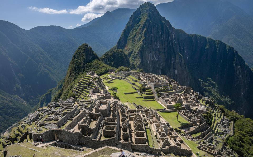 Machu Picchu, ancient stone ruins, sunlit mountain ridge, SD Desktop Wallpaper
