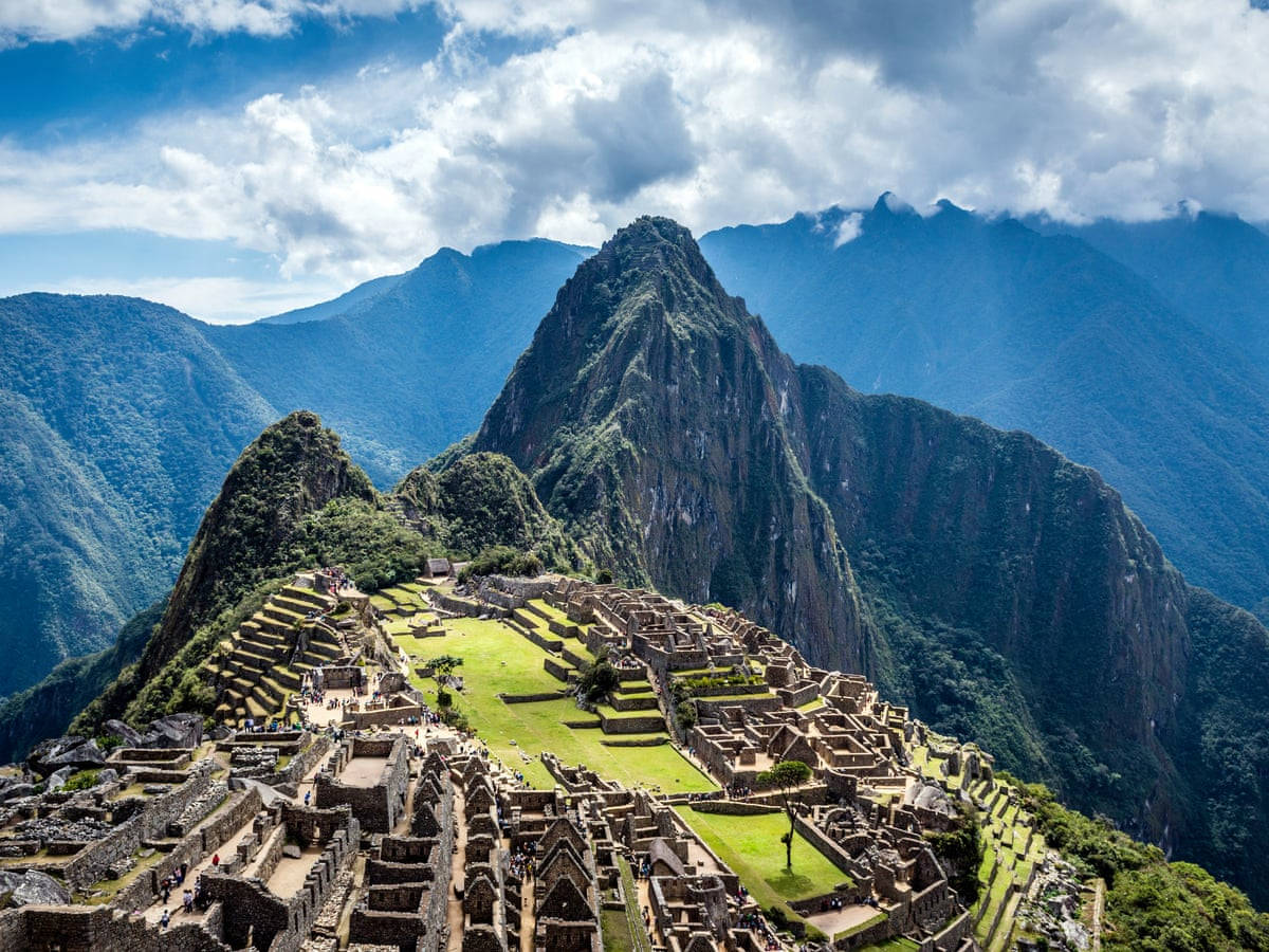 Machu Picchu, ancient stone ruins, lush green mountain ridge, SD Desktop Wallpaper