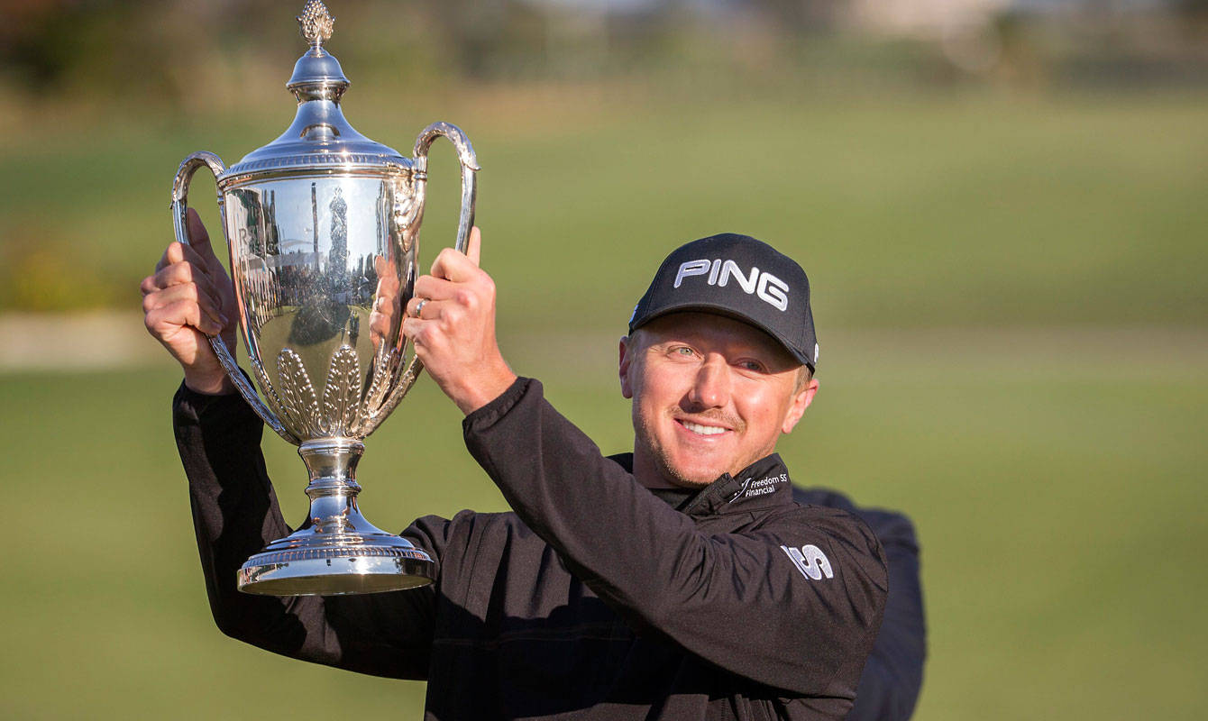 Mackenzie Hughes, trophy, silver, HD Desktop Wallpaper