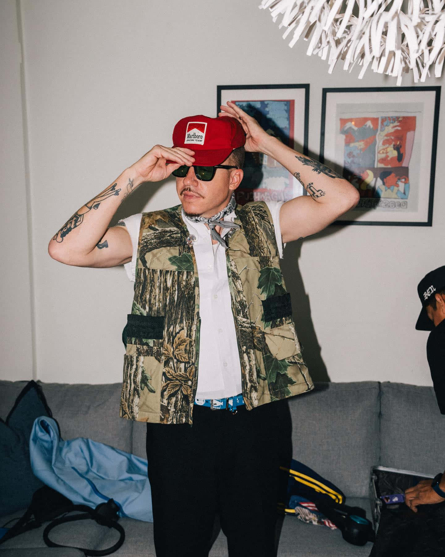 Macklemore, red cap, camouflage vest, HD Phone Wallpaper