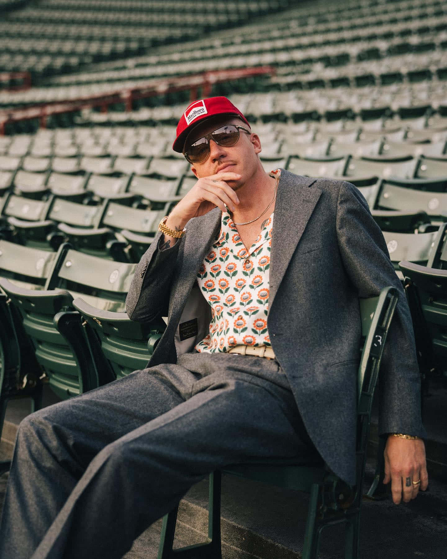 Macklemore, grey suit, red cap, HD Phone Wallpaper