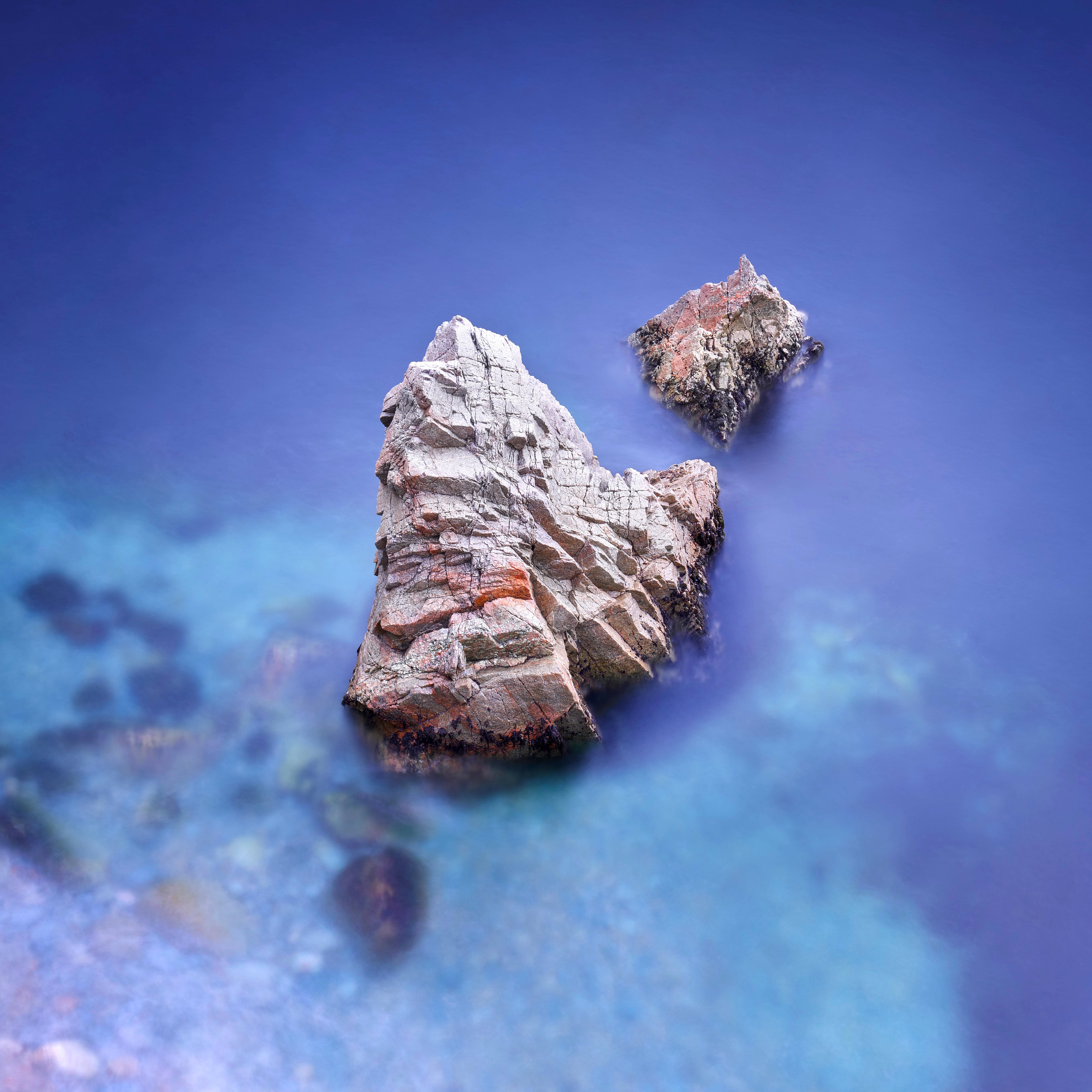 macOS Big Sur, turquoise water, deep blue sky, 5K Desktop Wallpaper