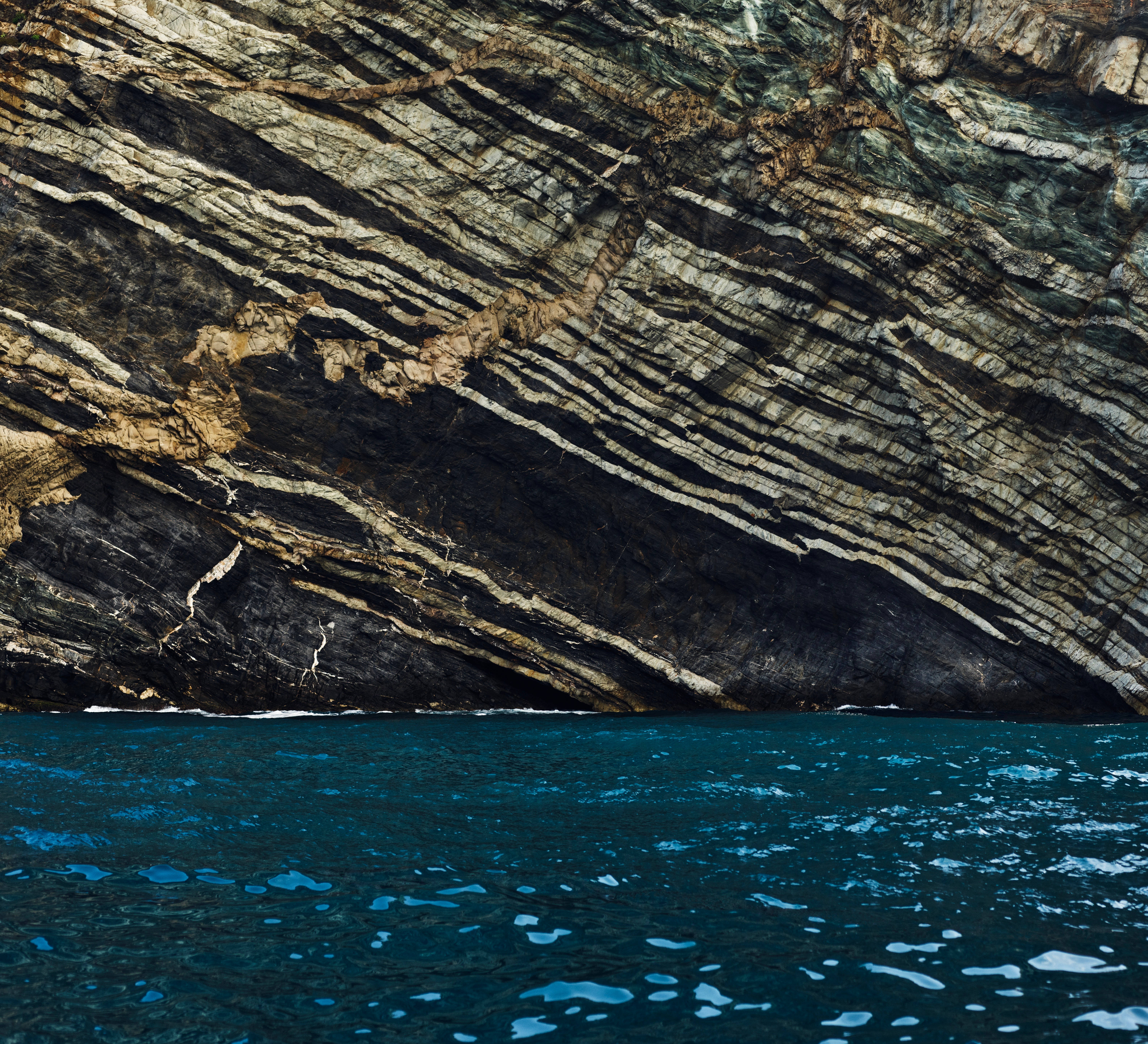 Blue Water Huge Rocks, macOS, cliff face, 5K Desktop Wallpaper