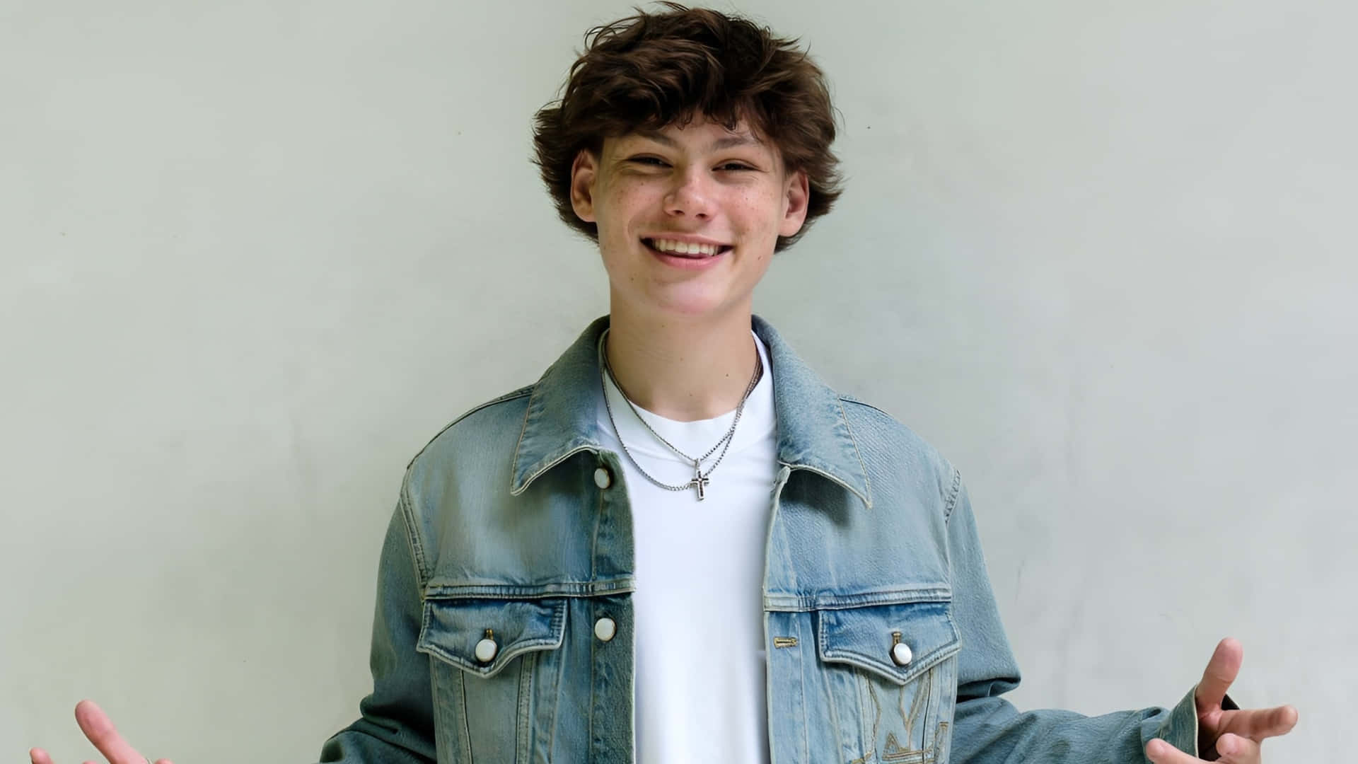 Maddox Batson, light blue denim jacket, white t-shirt, Full HD Desktop Wallpaper