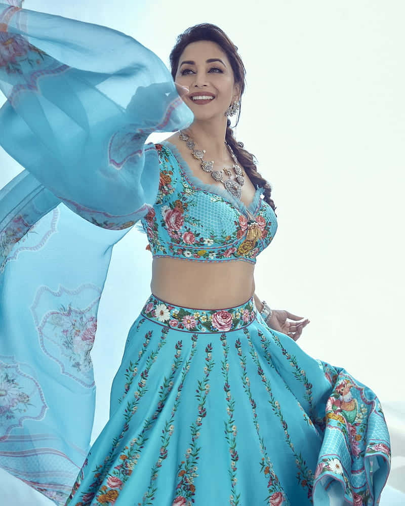 Madhuri Dixit, turquoise floral lehenga, flowing sheer dupatta, SD Phone Wallpaper