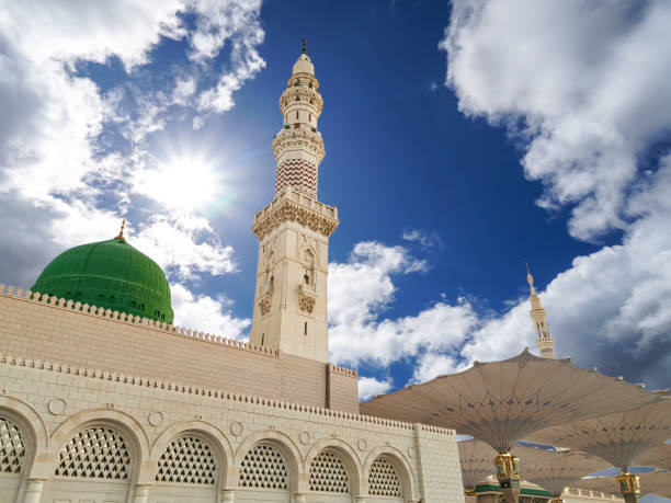 green dome, grand mosque, tall minaret, SD Desktop Wallpaper