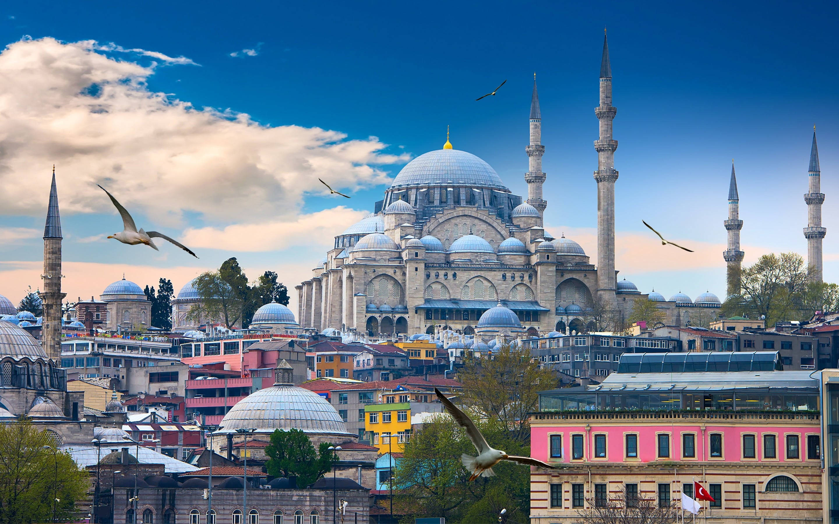 Madina, blue-domed mosque, tall minarets, 2K Desktop Wallpaper