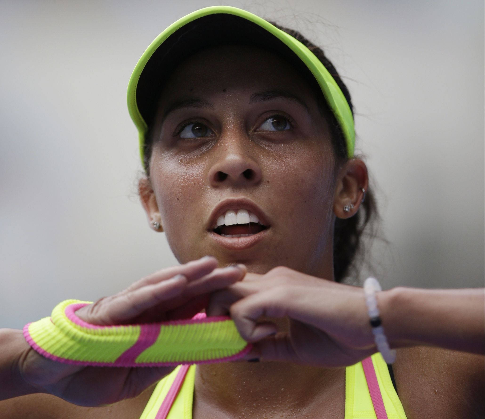 Madison Keys, wristband, neon gear, Full HD Desktop Wallpaper