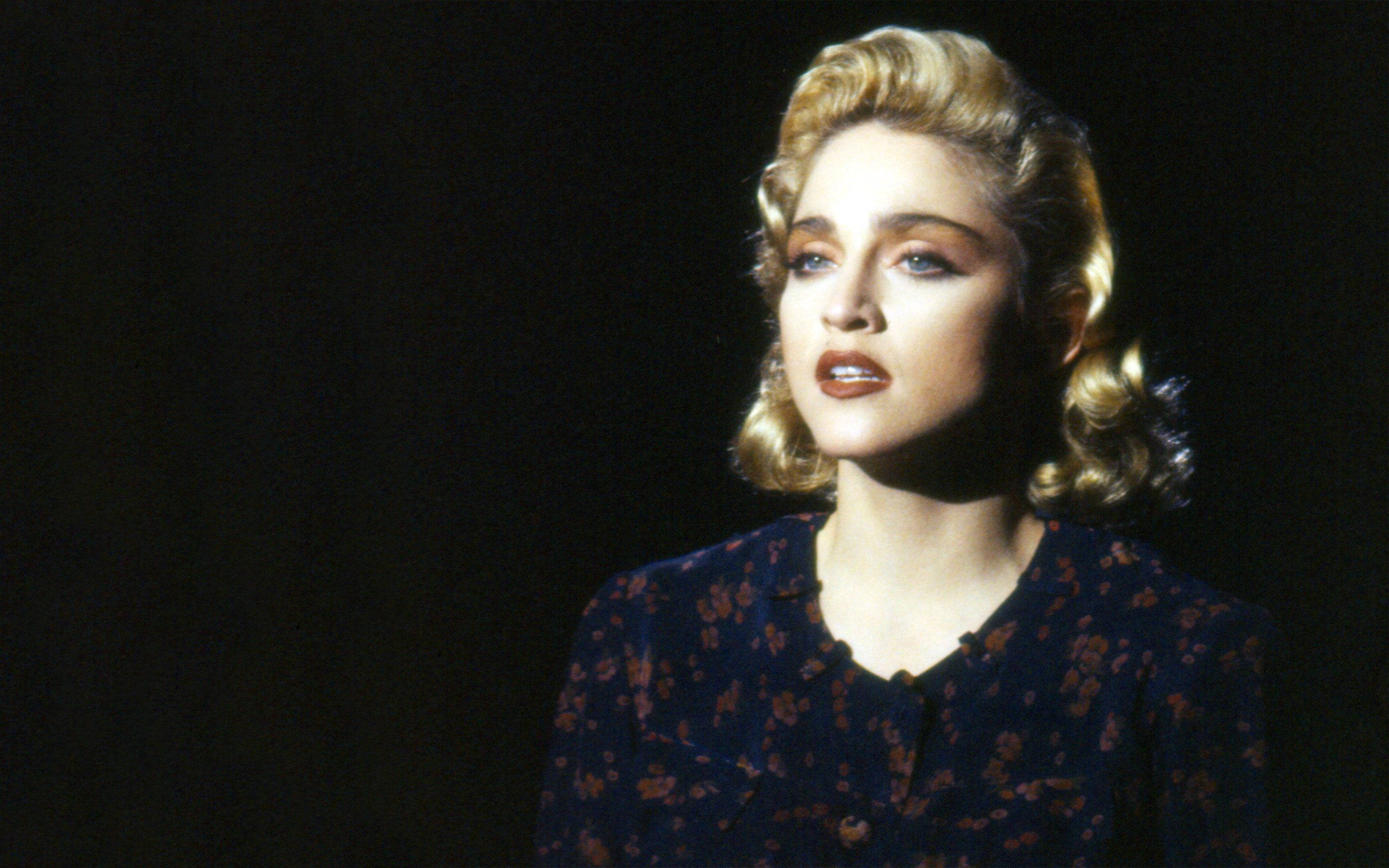 Madonna, 90s, golden curls, 2K Desktop Wallpaper