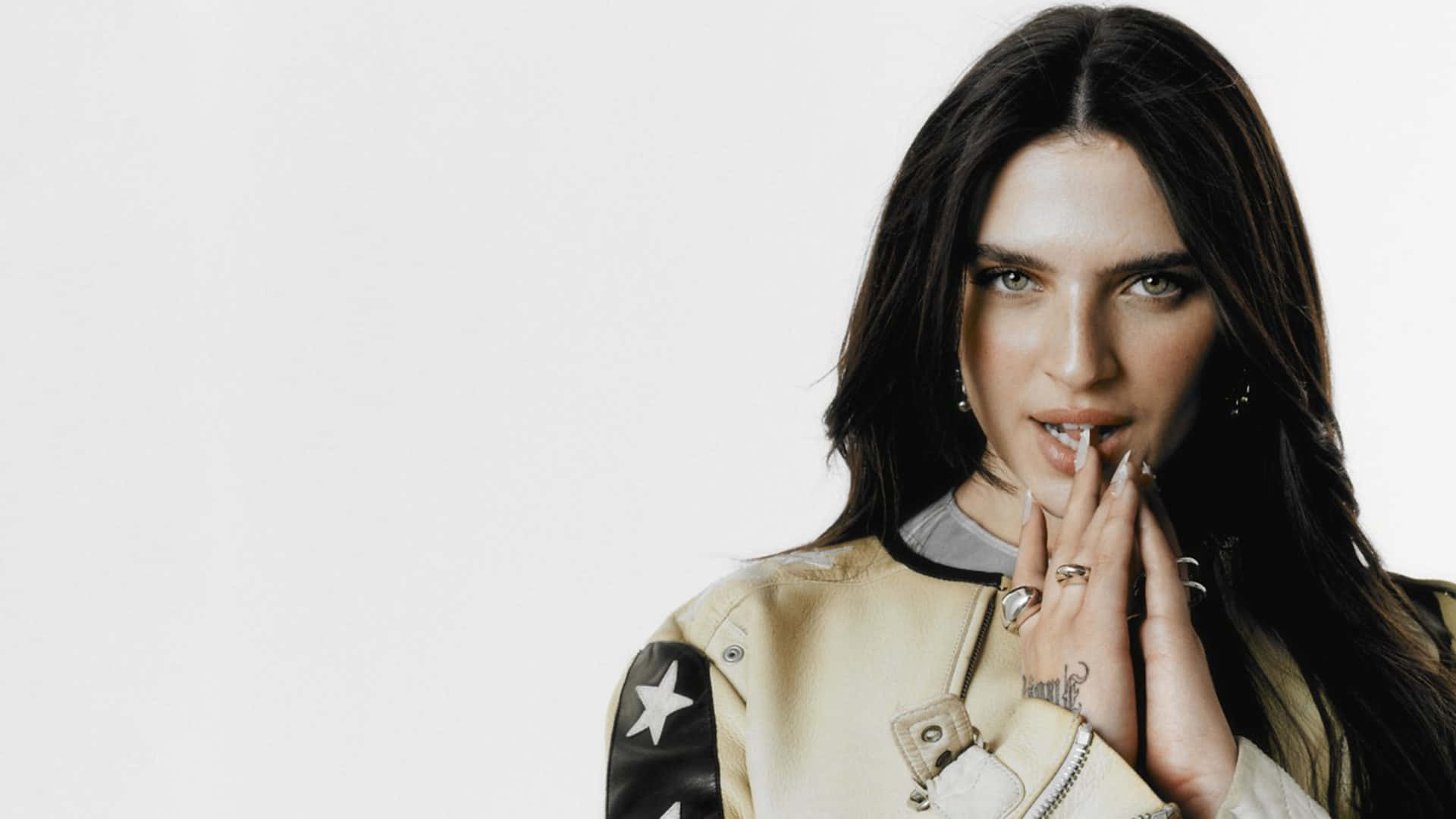 Mae Muller, beige jacket, star patches, Full HD Desktop Wallpaper