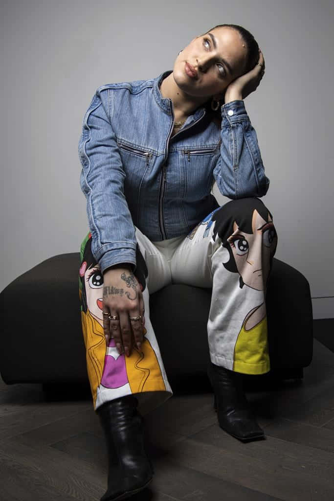 Mae Muller, denim jacket, anime-print pants, SD Phone Wallpaper