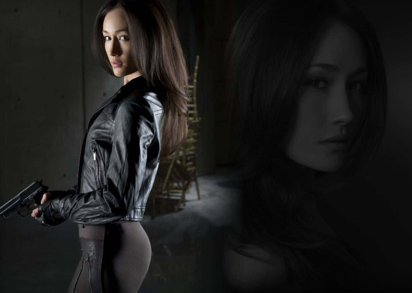 Maggie Q, black leather jacket, gun, HD Desktop Wallpaper