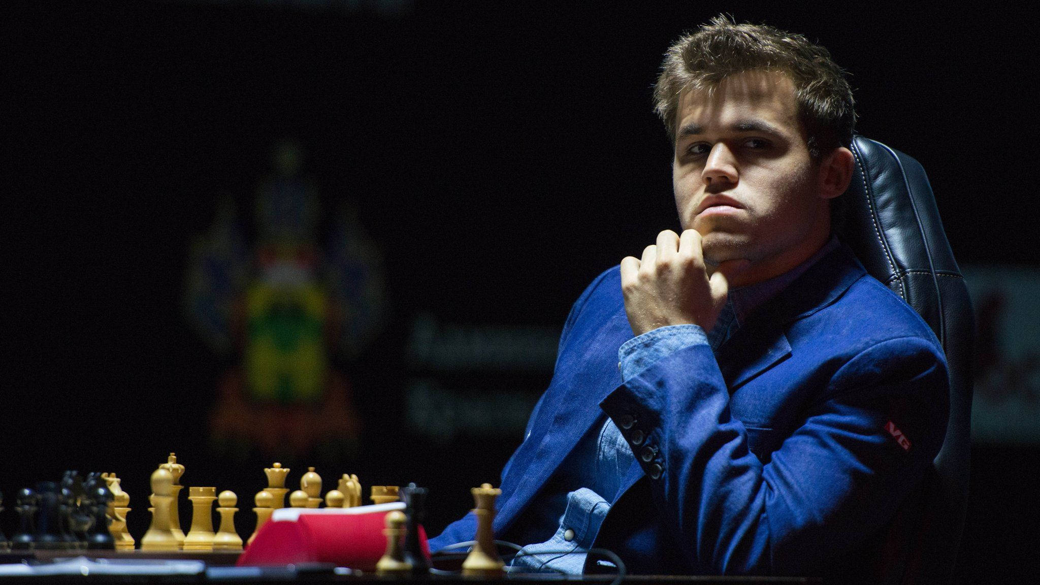 Magnus Carlsen, chessboard, blue jacket, Full HD Desktop Wallpaper