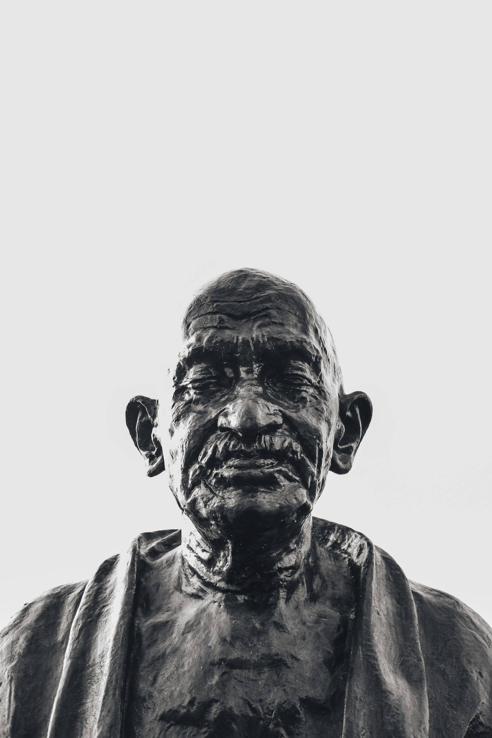 Mahatma Gandhi, black statue, bronze statue, Full HD Phone Wallpaper