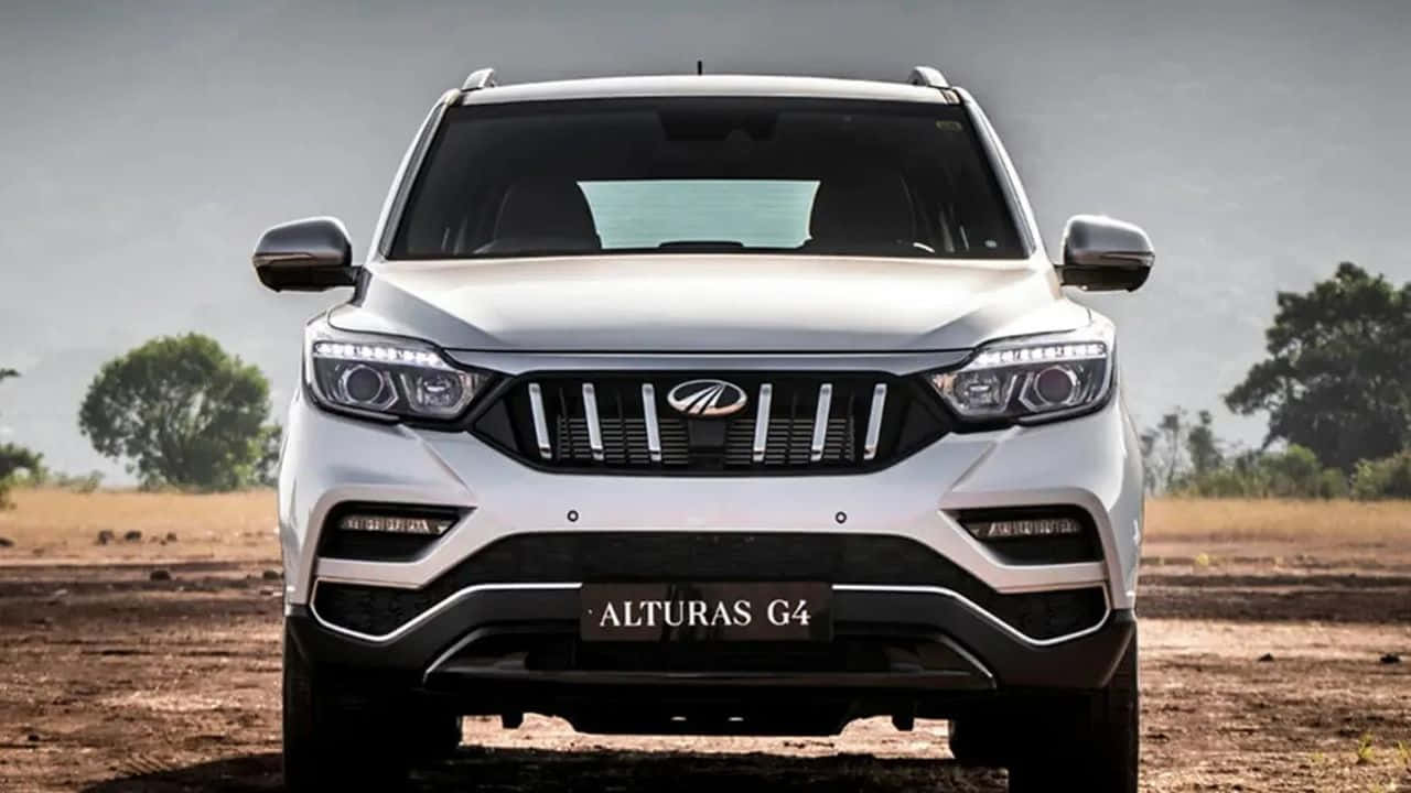 Mahindra Alturas G4, silver, dusty field, HD Desktop Wallpaper