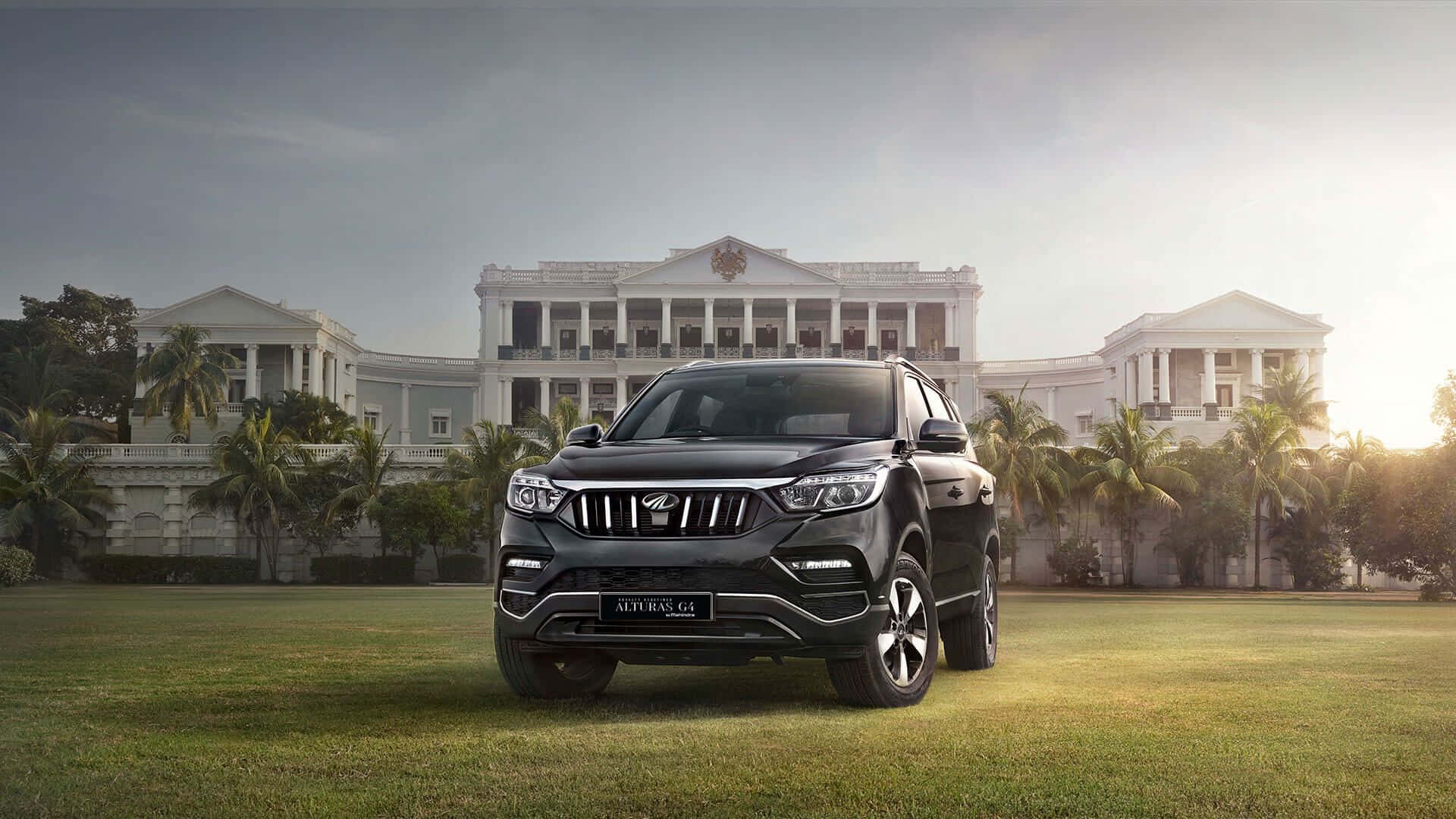 Mahindra XUV500, black SUV, grassy lawn, Full HD Desktop Wallpaper