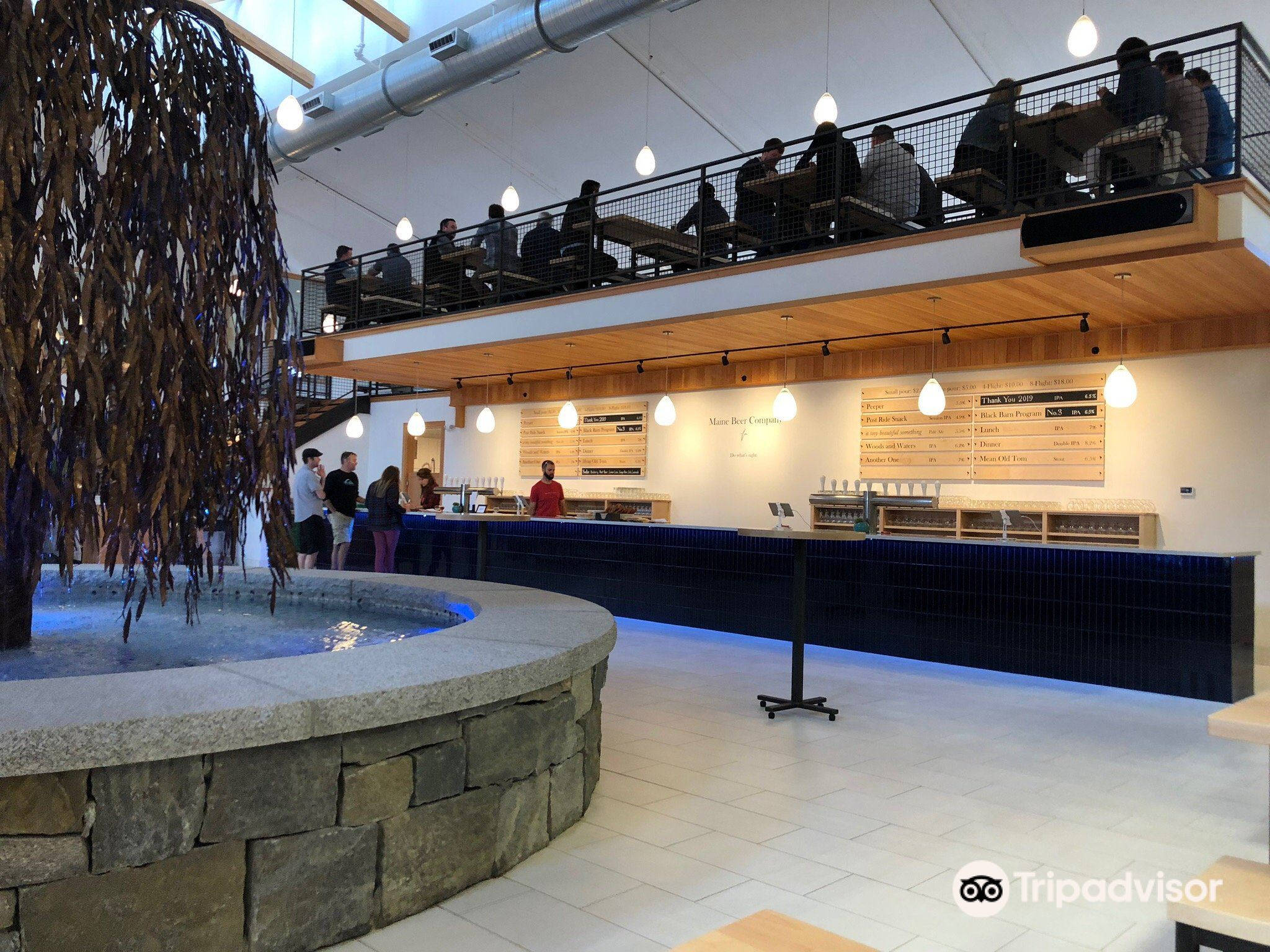 Maine Beer Company, courtyard, fountain, Full HD Desktop Wallpaper