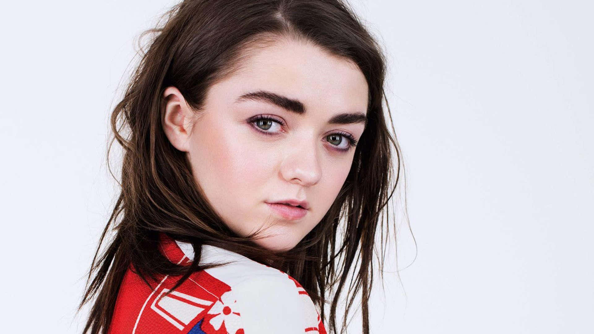 Maisie Williams, tousled brown hair, intense green eyes, Full HD Desktop Wallpaper